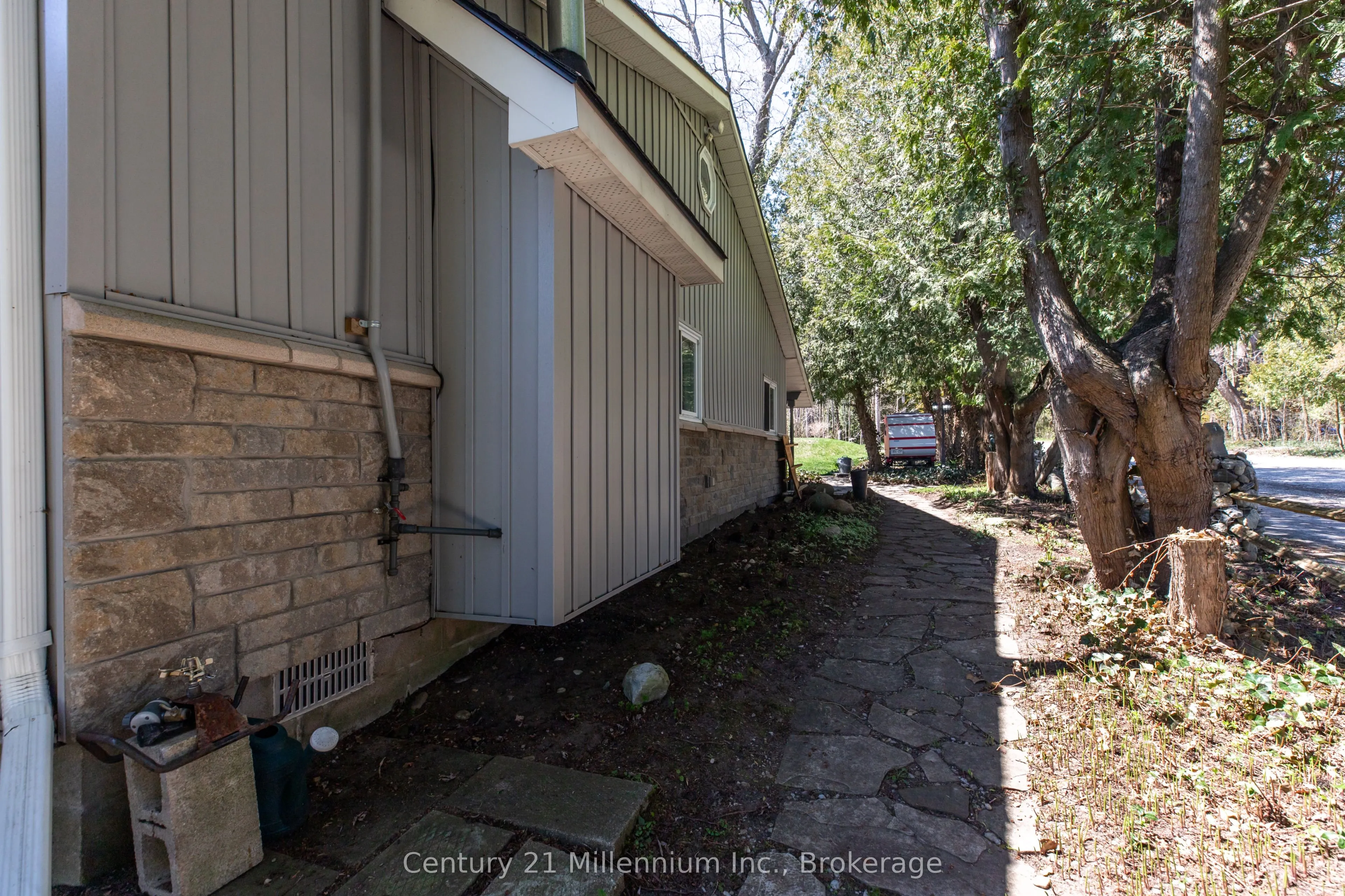 117 Kiowana Beach Road