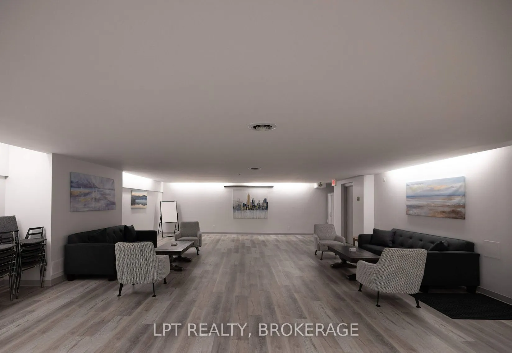 66 Greenview Drive #208