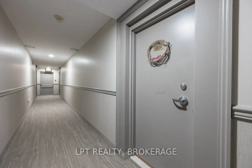 66 Greenview Drive #208