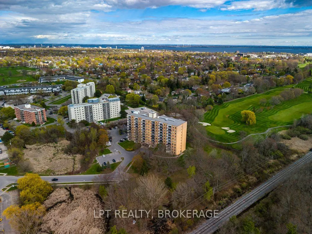 66 Greenview Drive #208