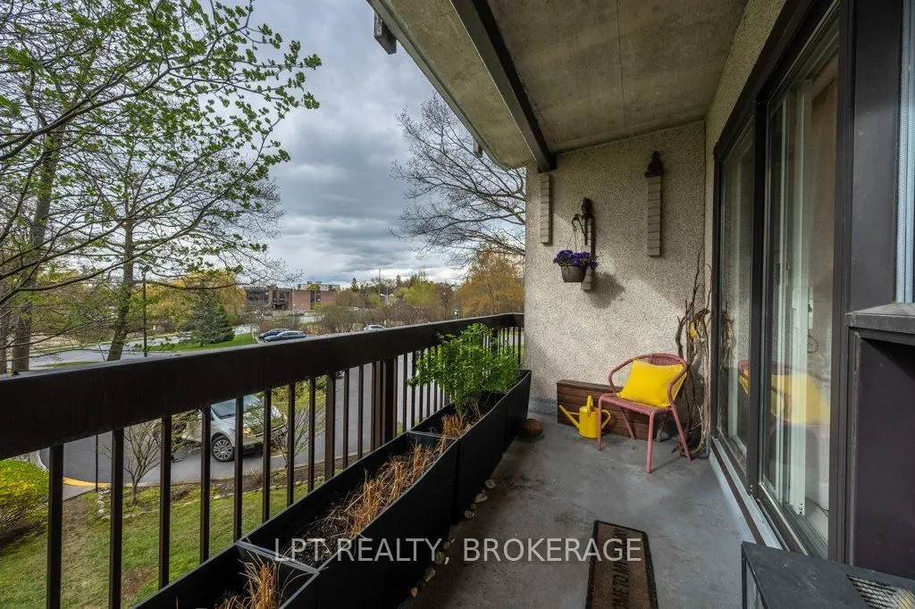 66 Greenview Drive #208