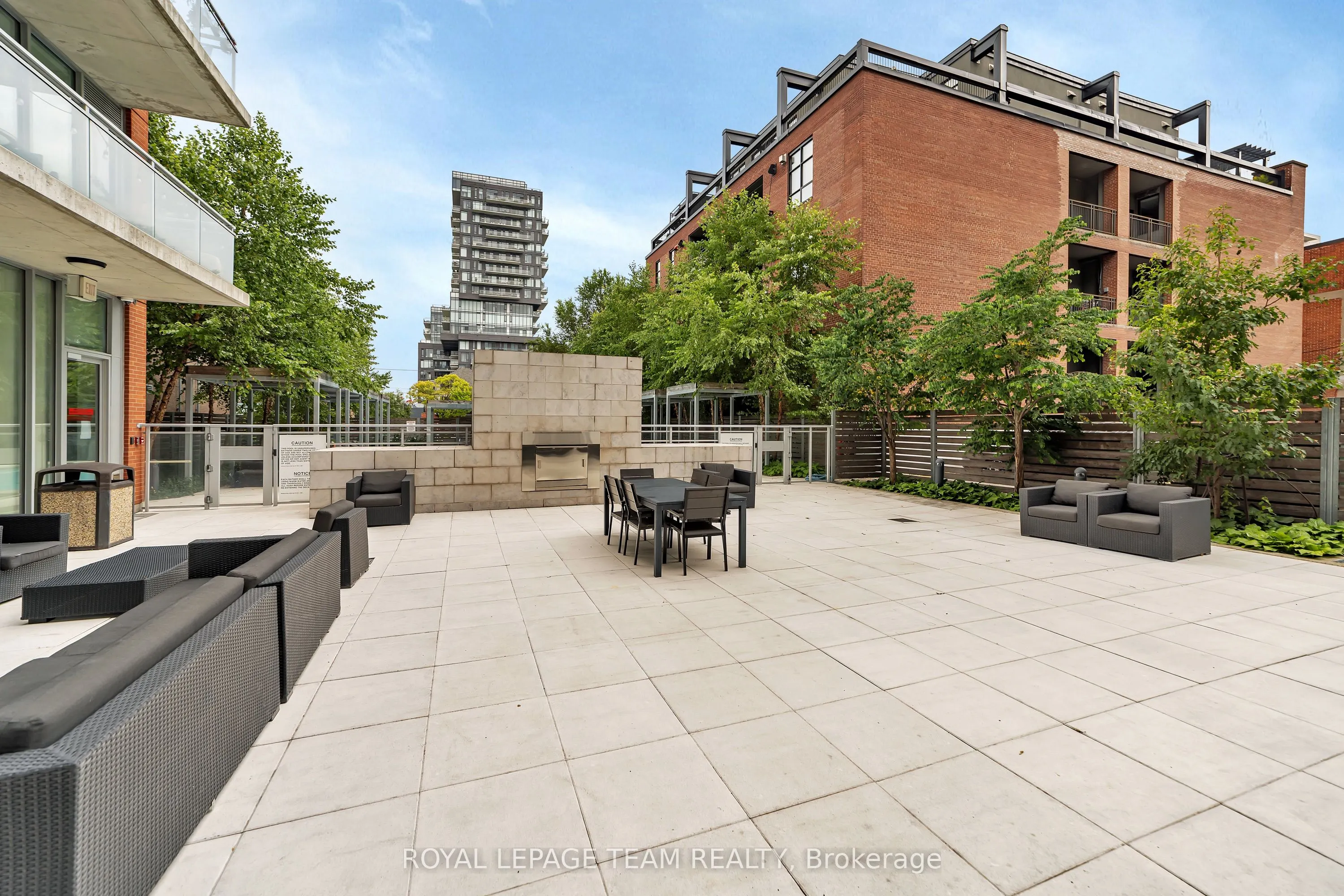 360 Mcleod Street #905