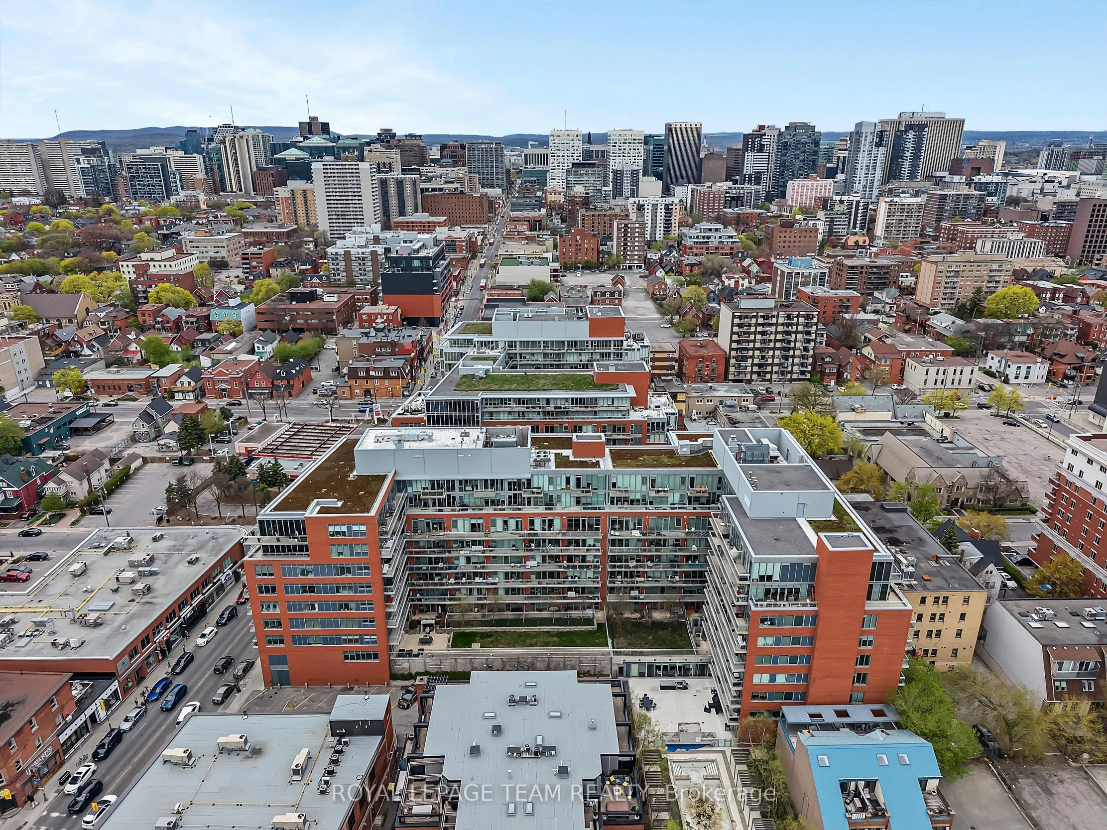 360 Mcleod Street #905