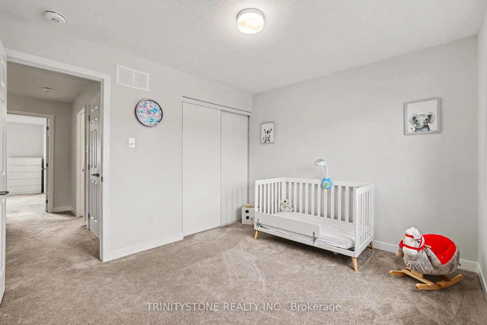 225 Billrian Crescent
