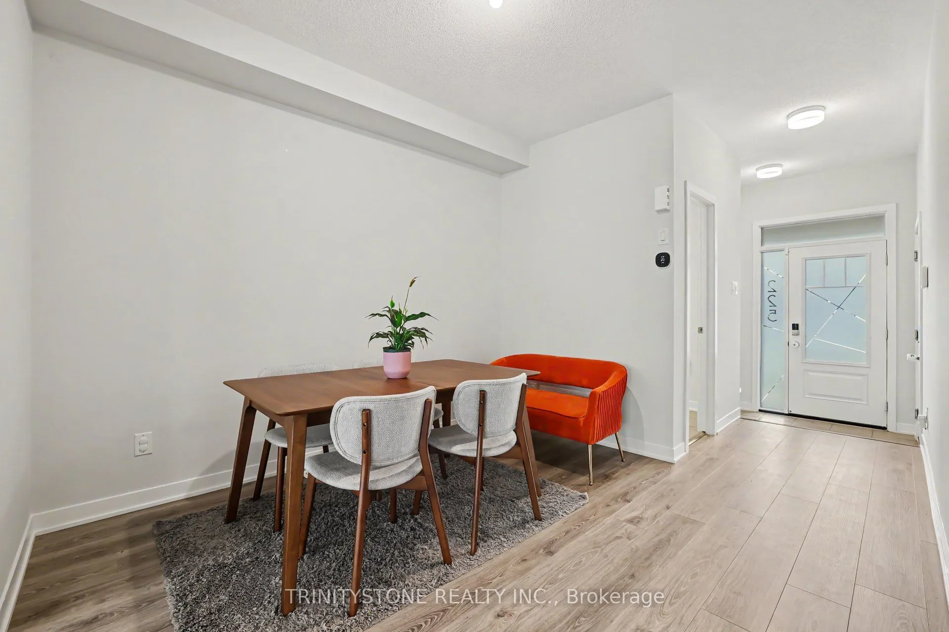 225 Billrian Crescent