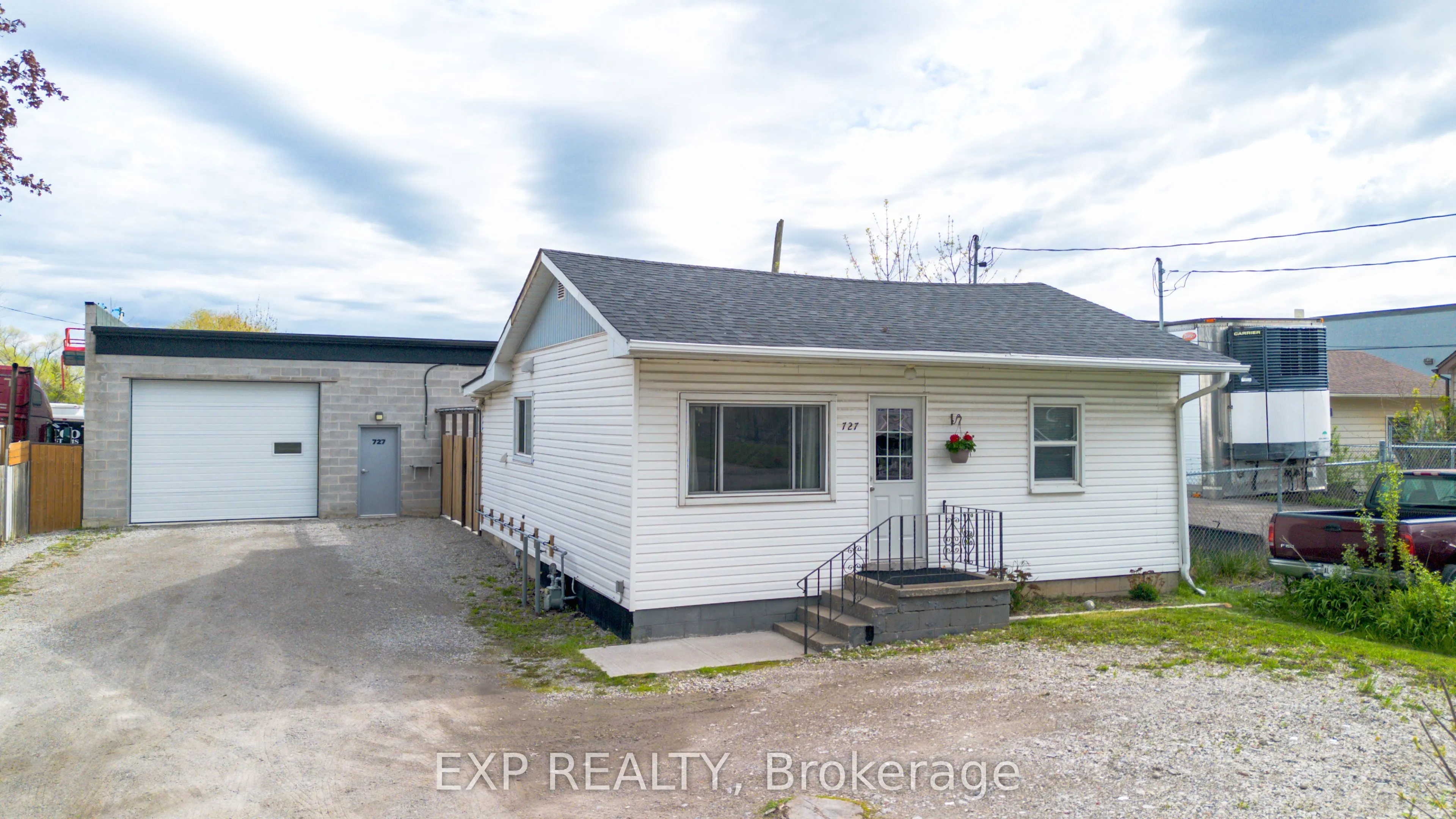 727 Barton Street