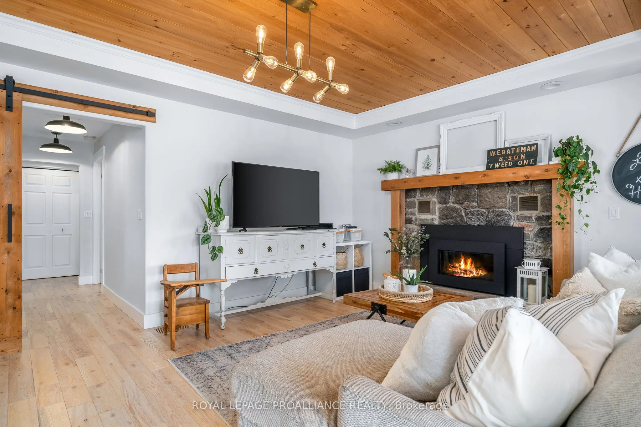90 Cosy Cove Lane