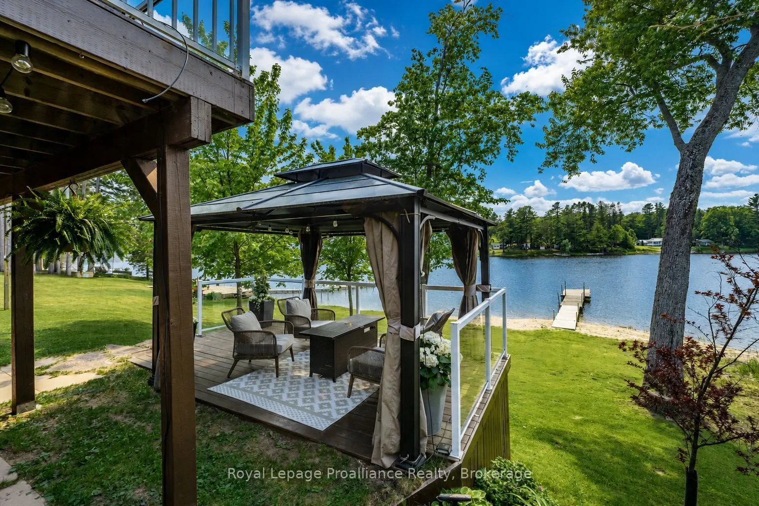 90 Cosy Cove Lane