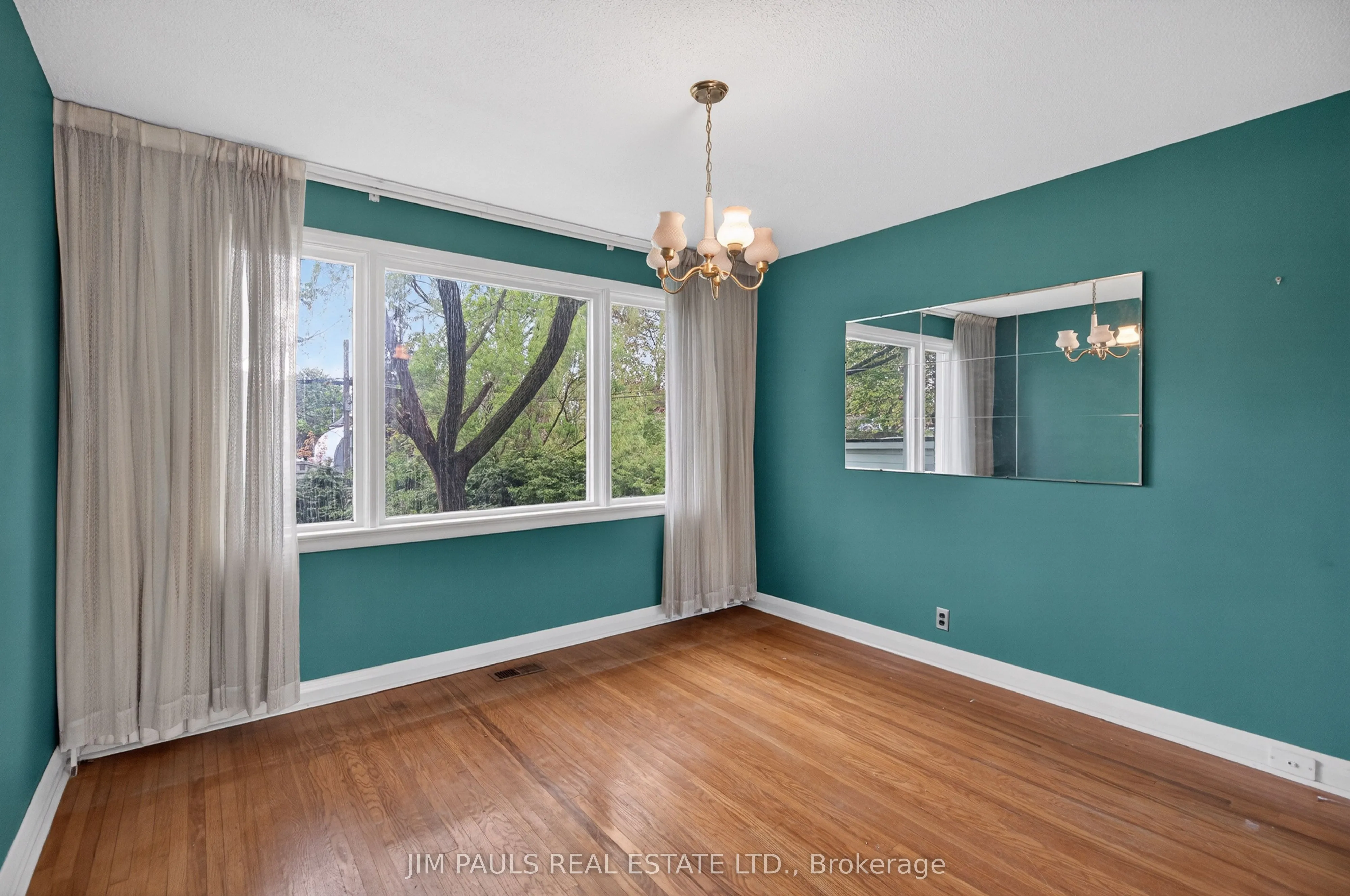 39 West 21st Street
