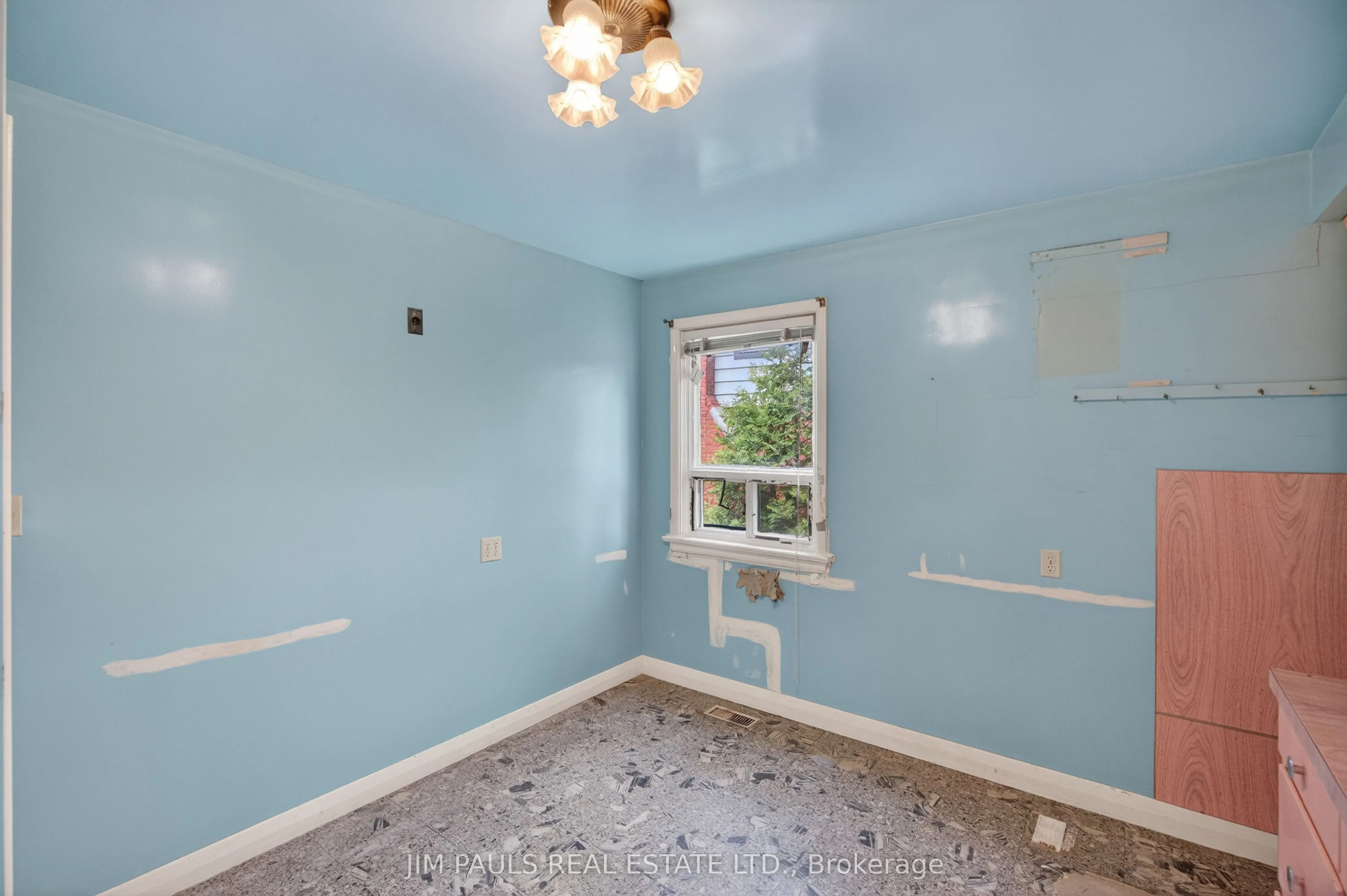 39 West 21st Street