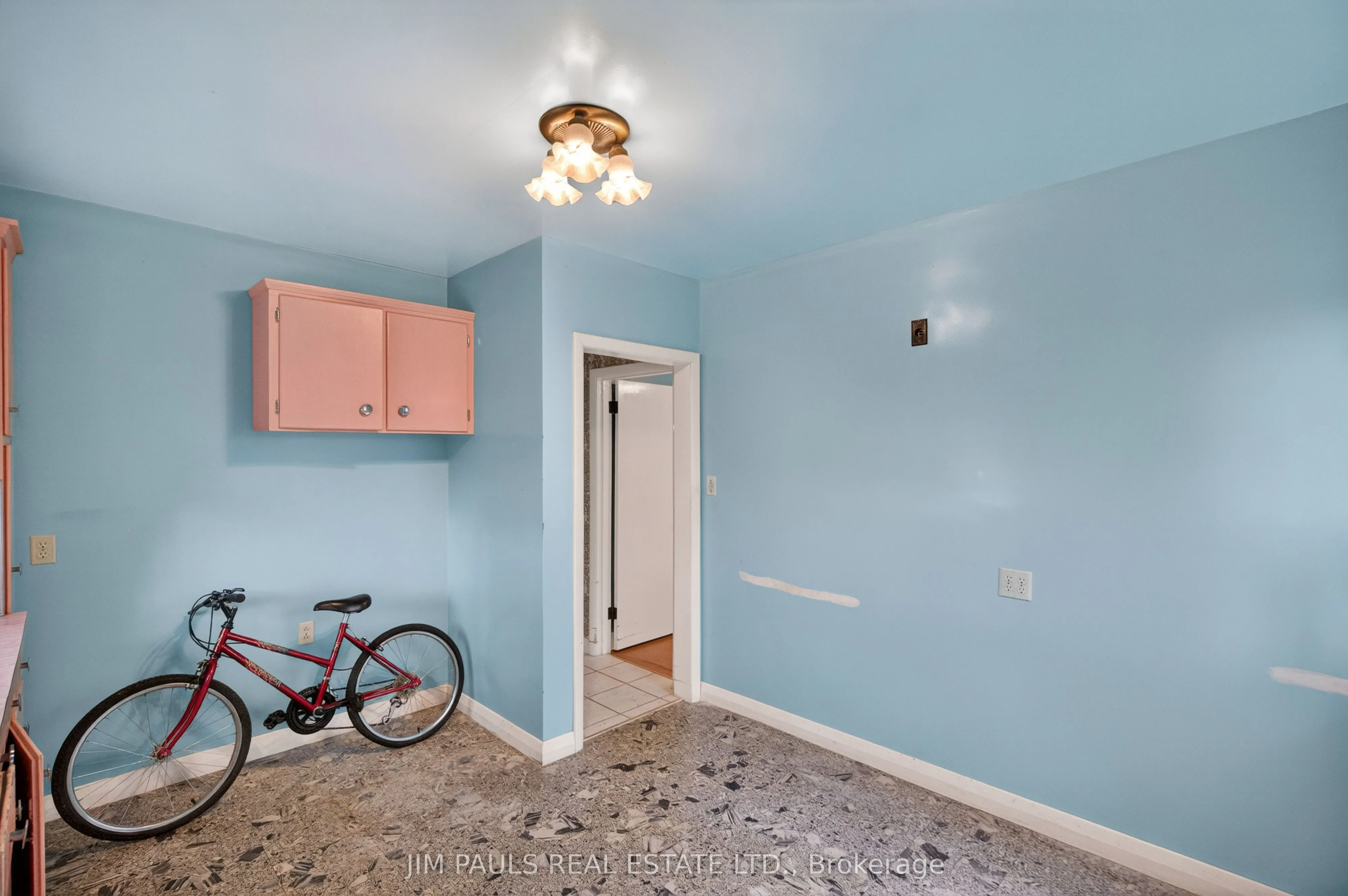 39 West 21st Street