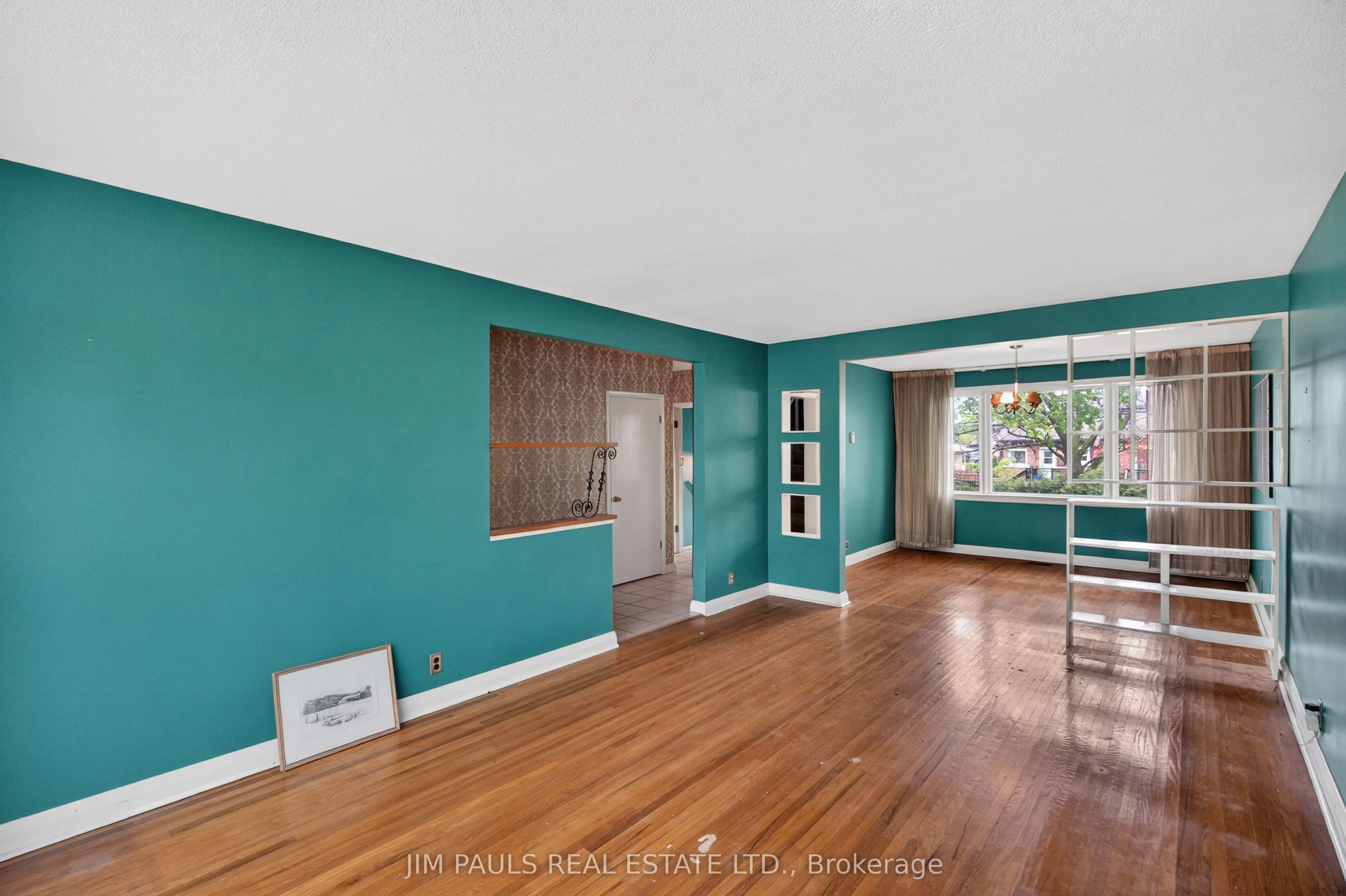 39 West 21st Street