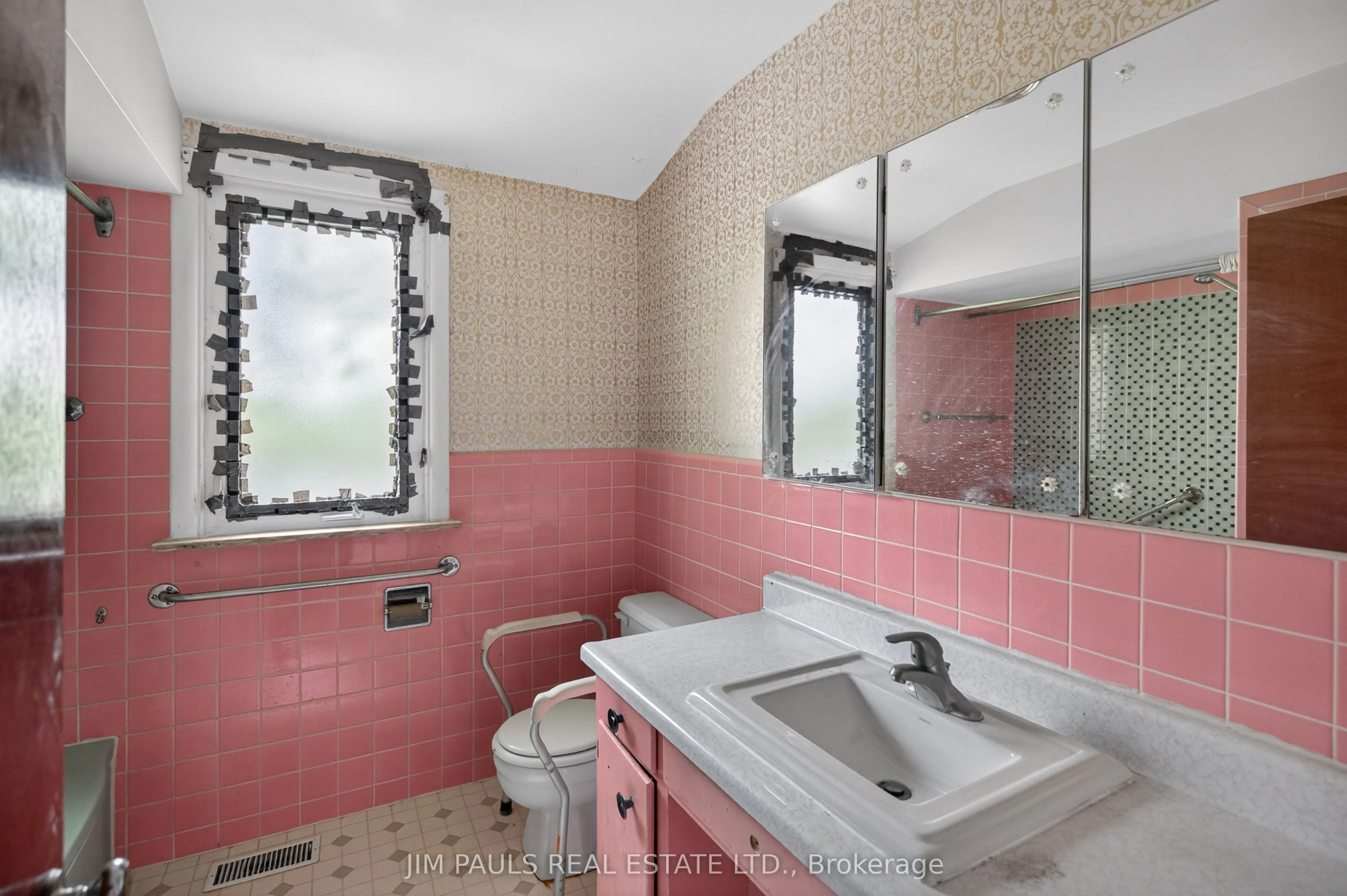 39 West 21st Street