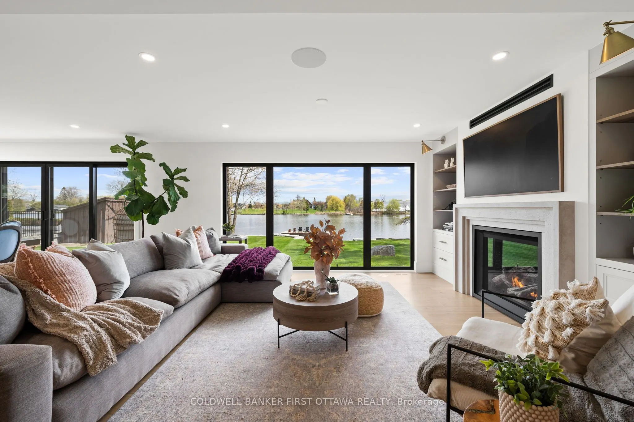 6619 Marina Drive
