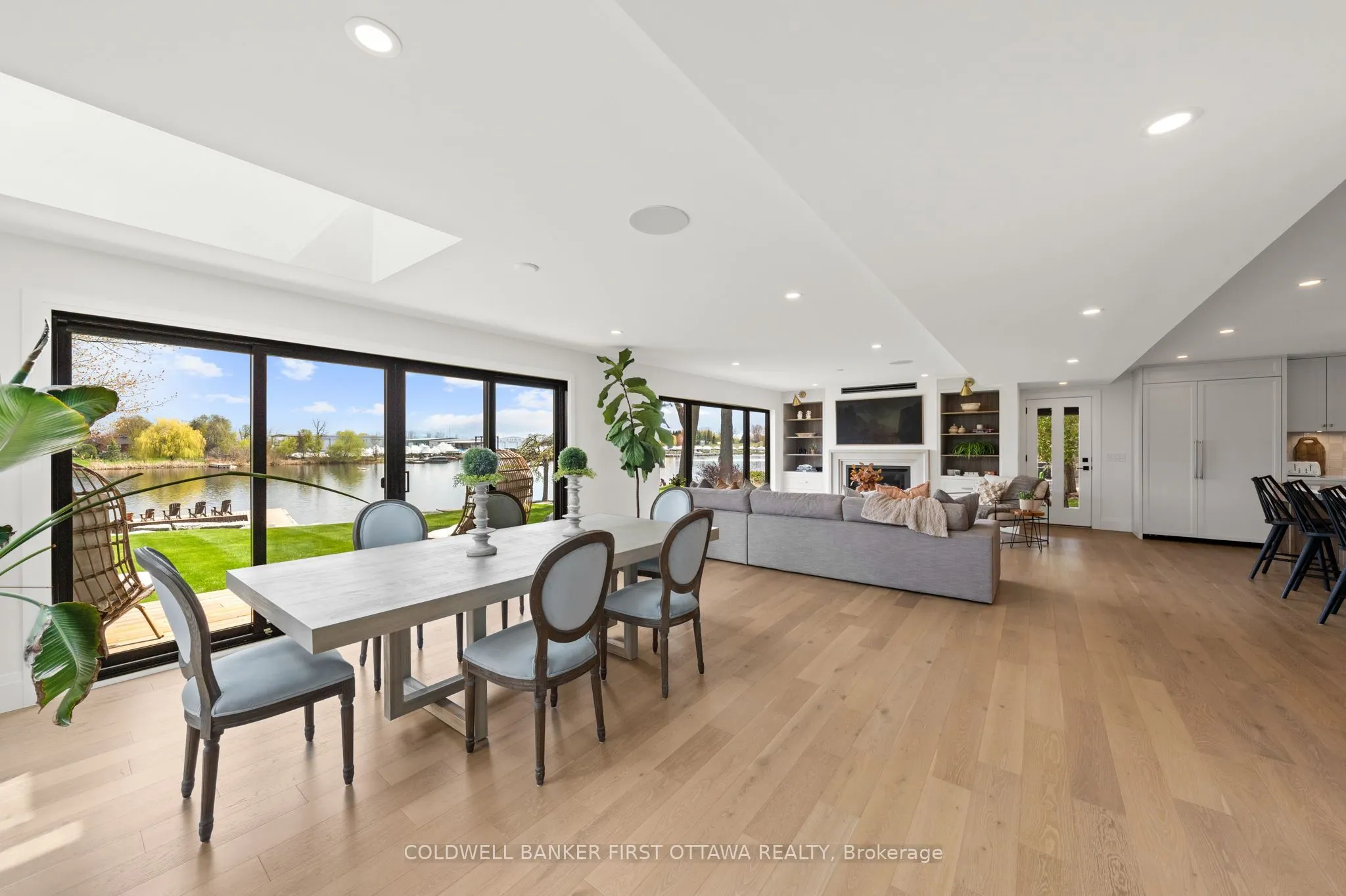 6619 Marina Drive