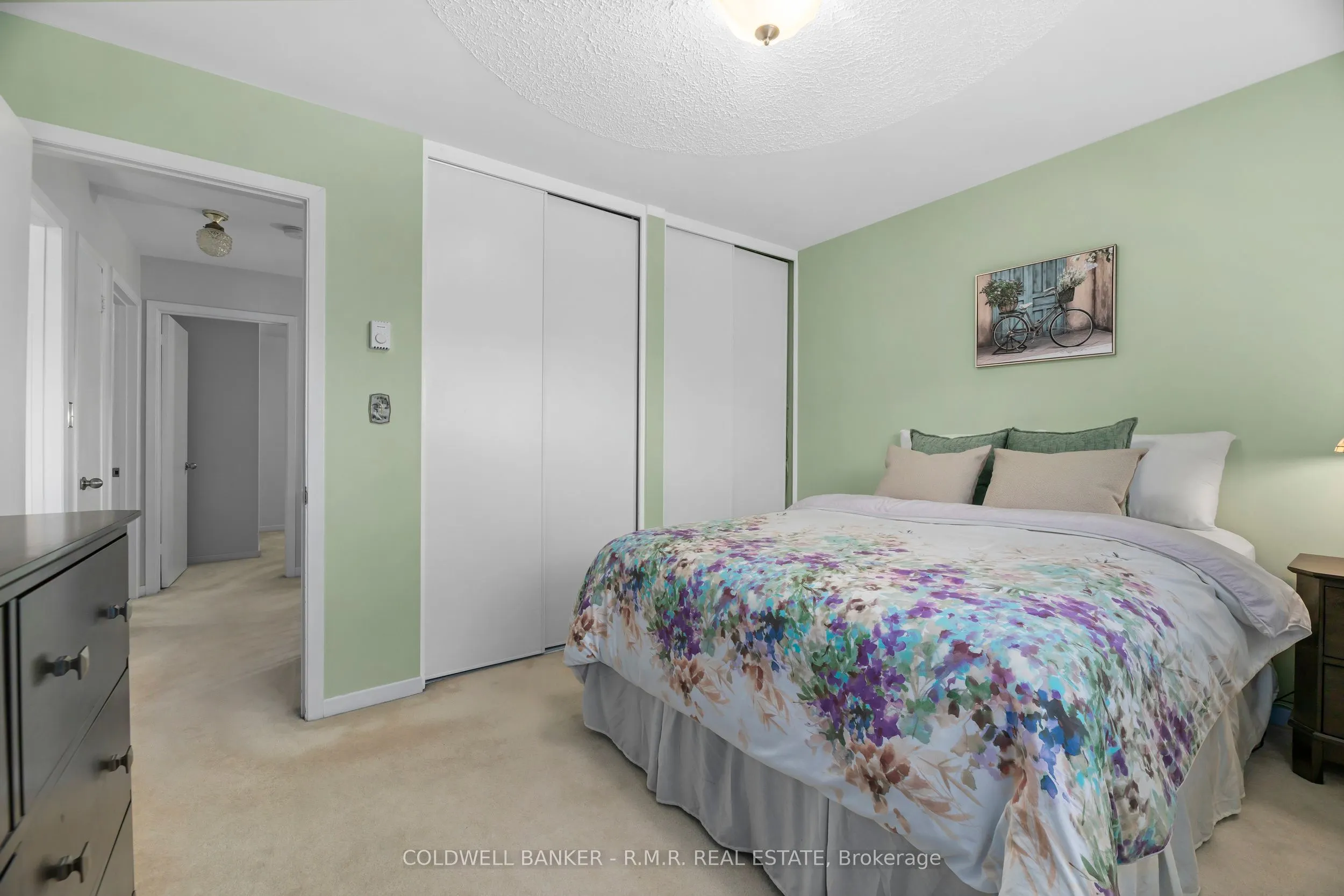 373 D'arcy Street #5