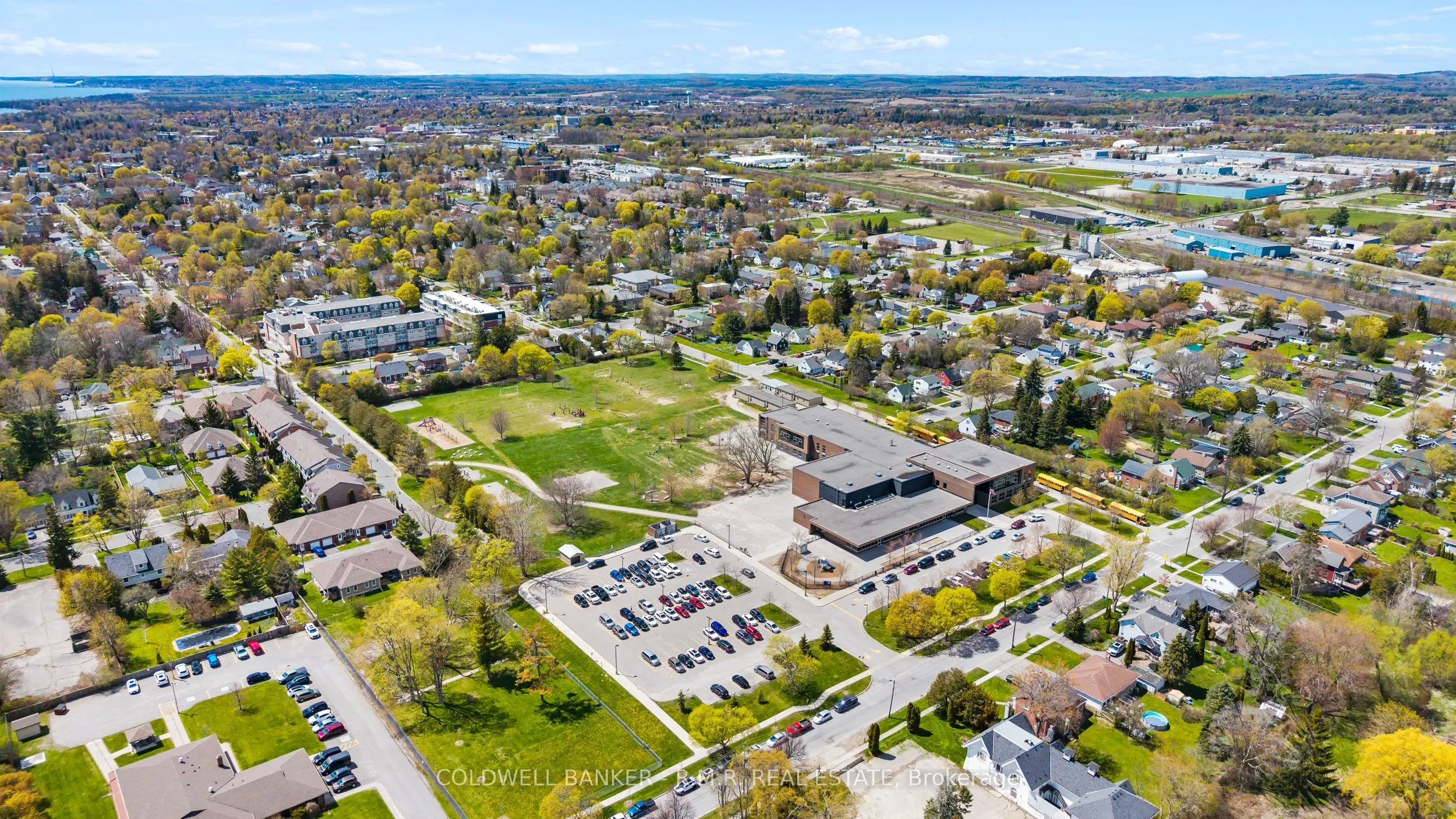 373 D'arcy Street #5