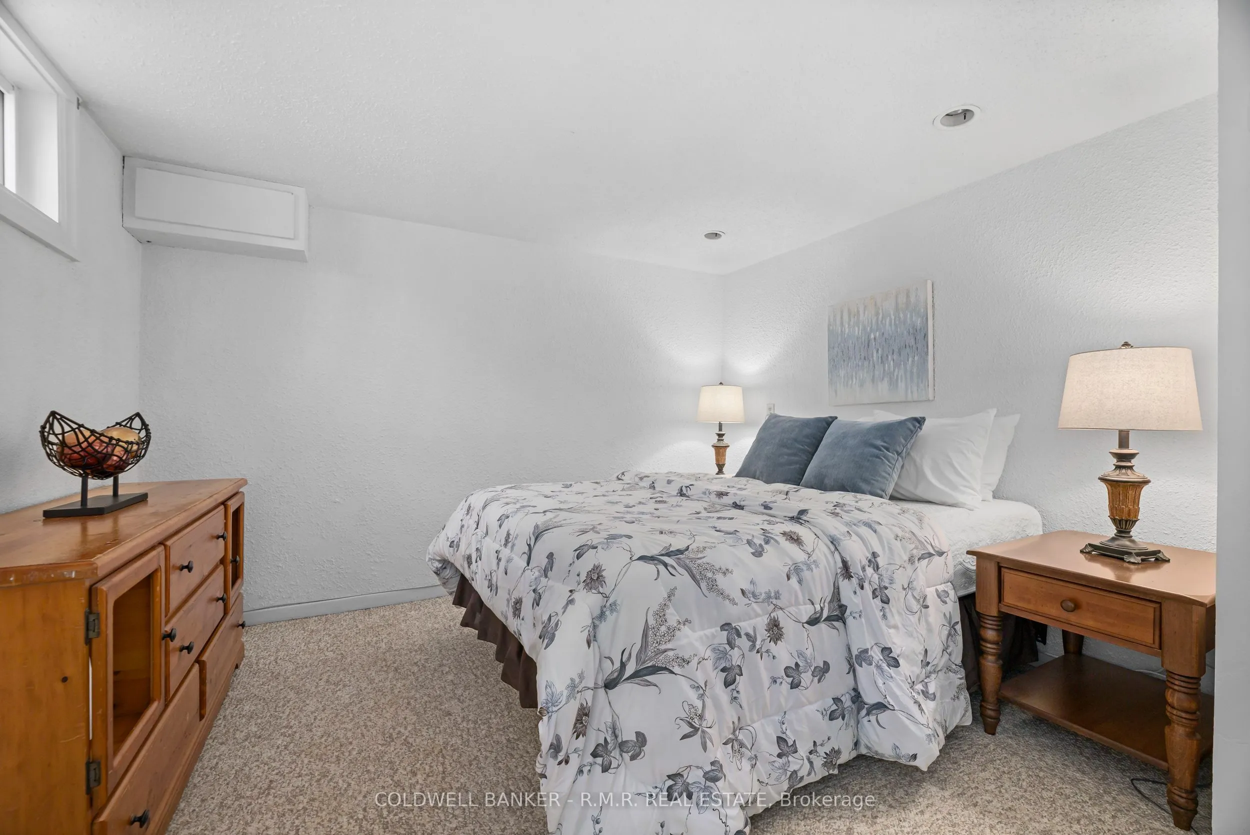 373 D'arcy Street #5