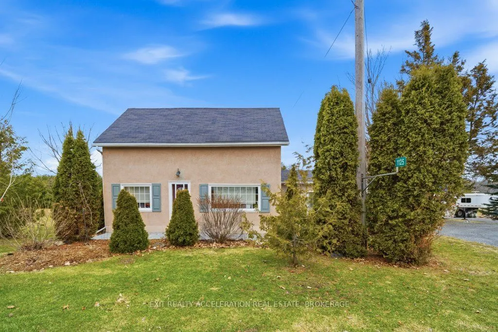 1125 County Rd 1 E