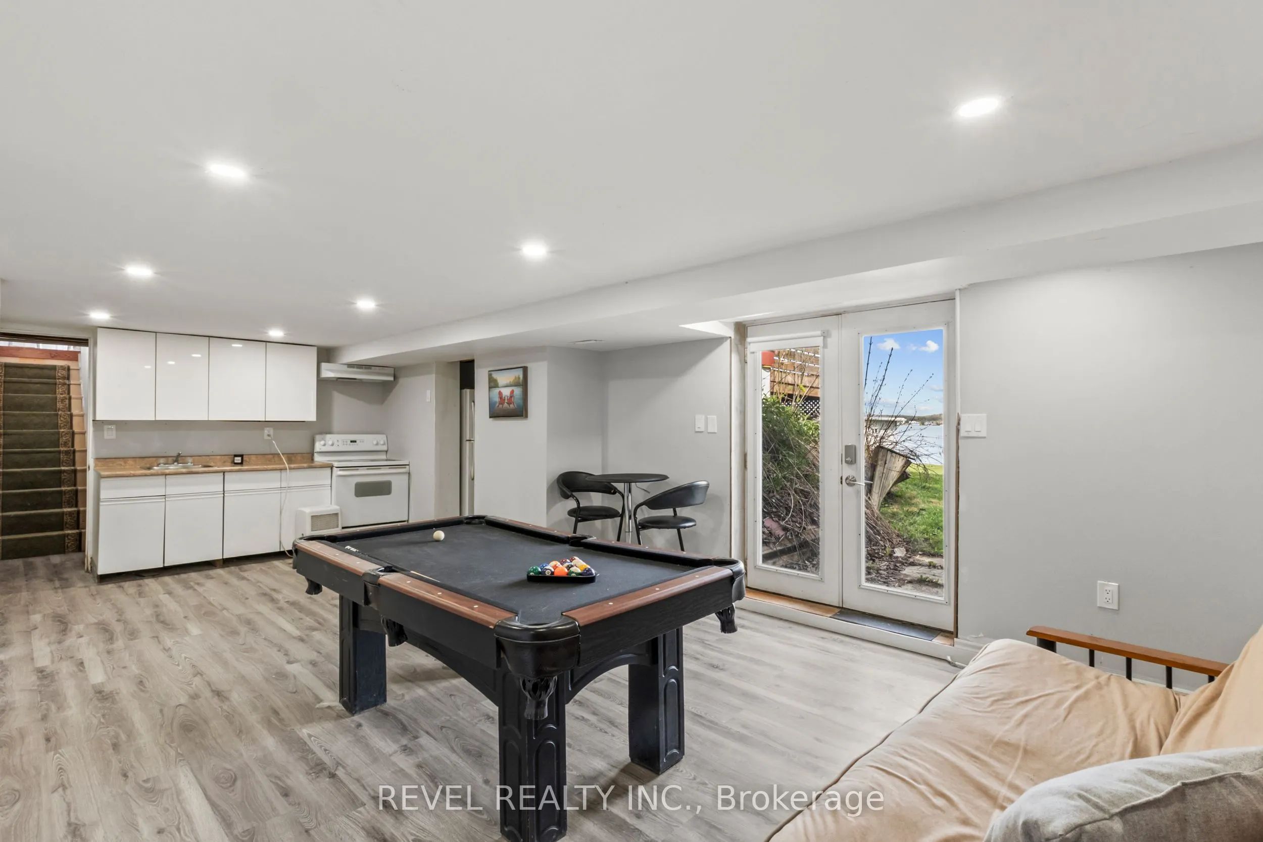 151 Beehive Drive