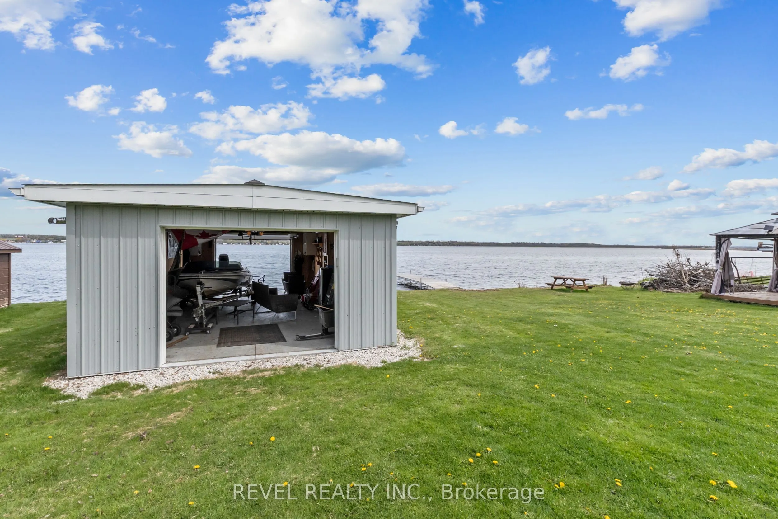 151 Beehive Drive