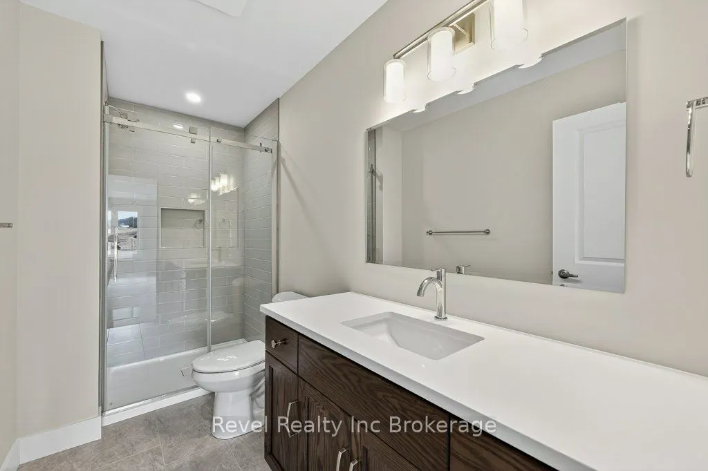 325 Kading Crescent