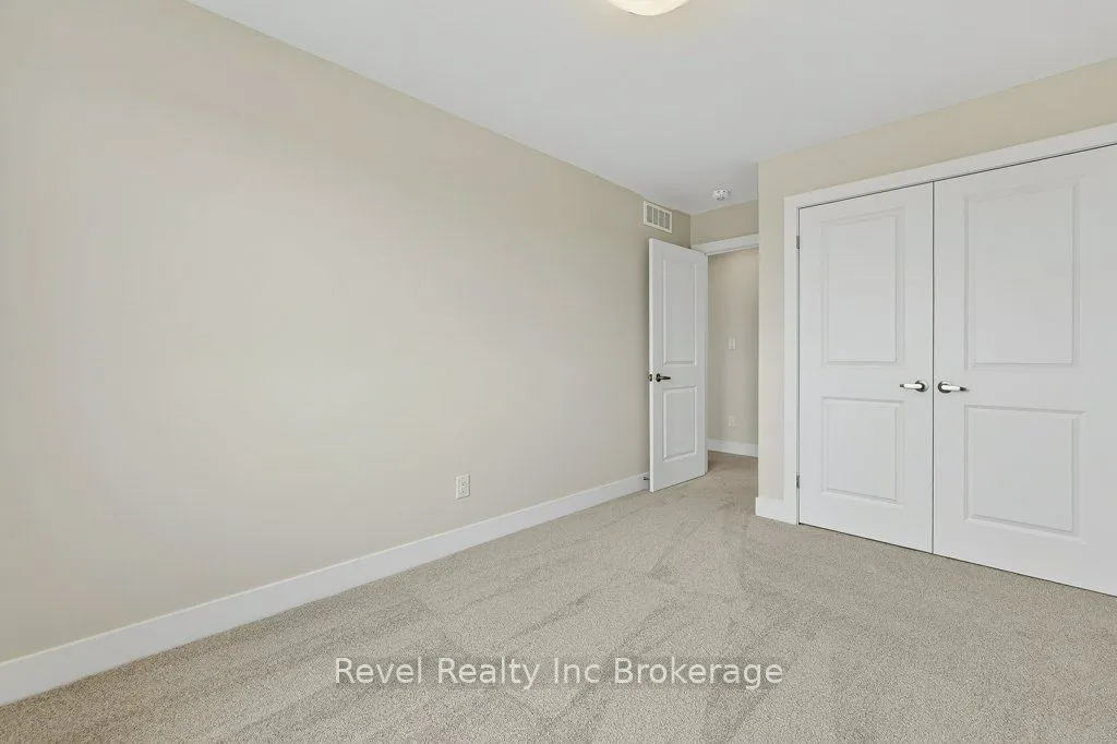 325 Kading Crescent