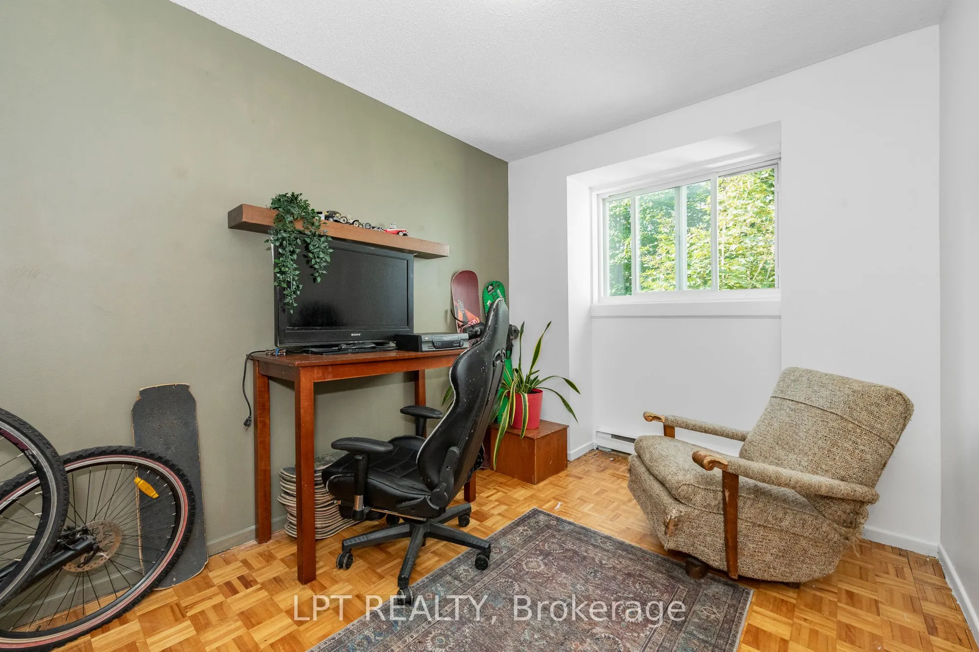 2080 OGILVIE Road #7J
