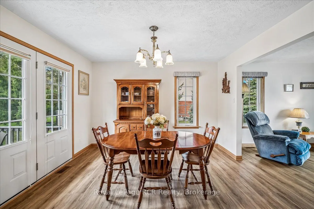 30 Pine Tree Drive