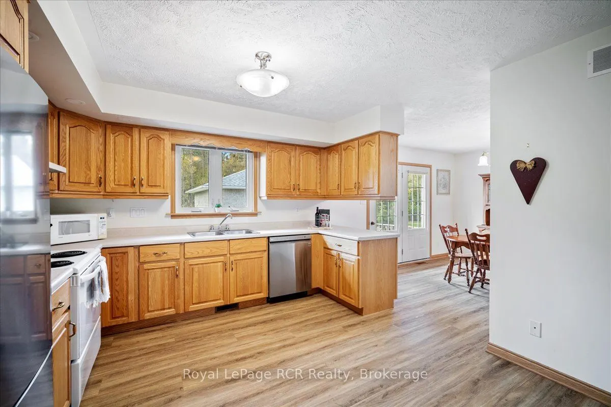 30 Pine Tree Drive