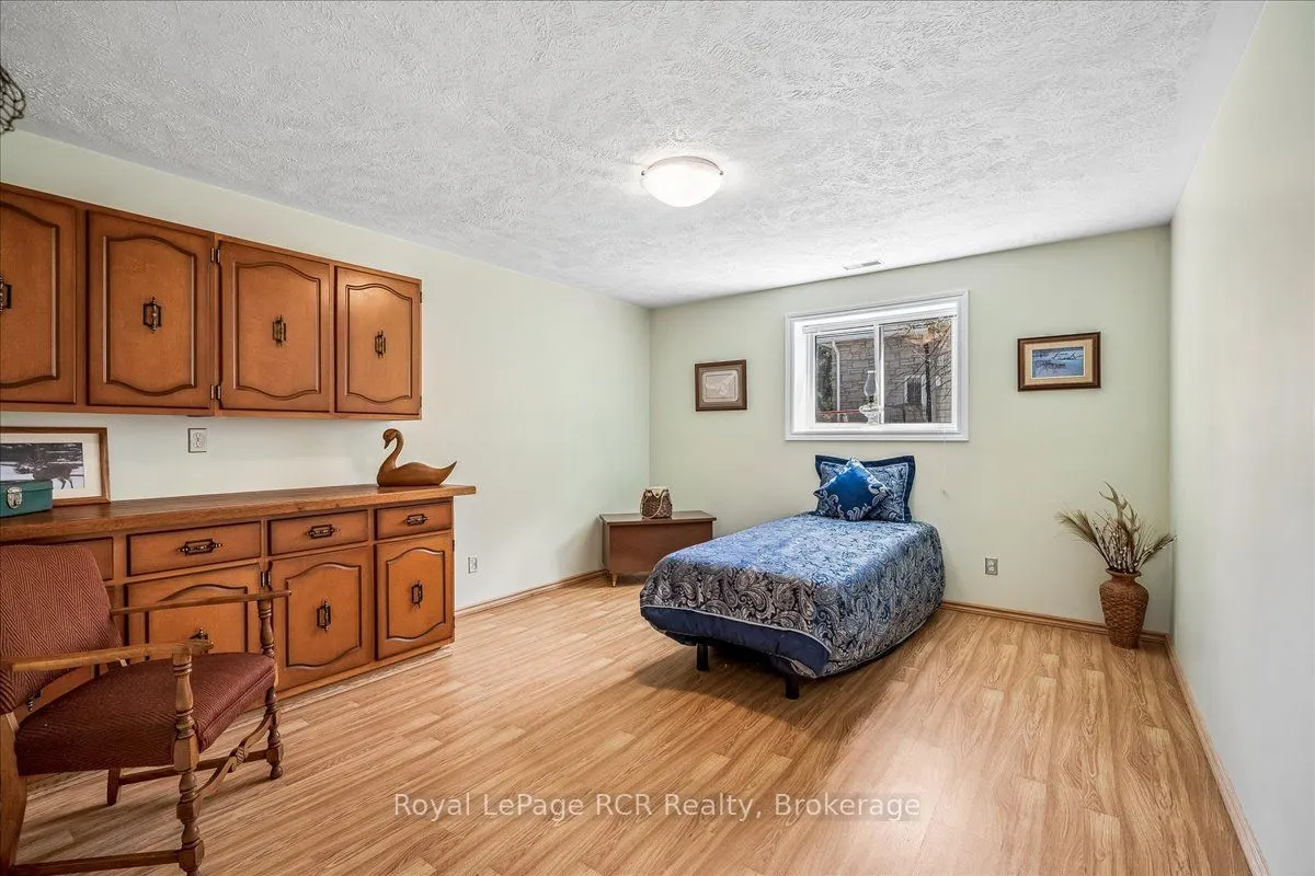30 Pine Tree Drive