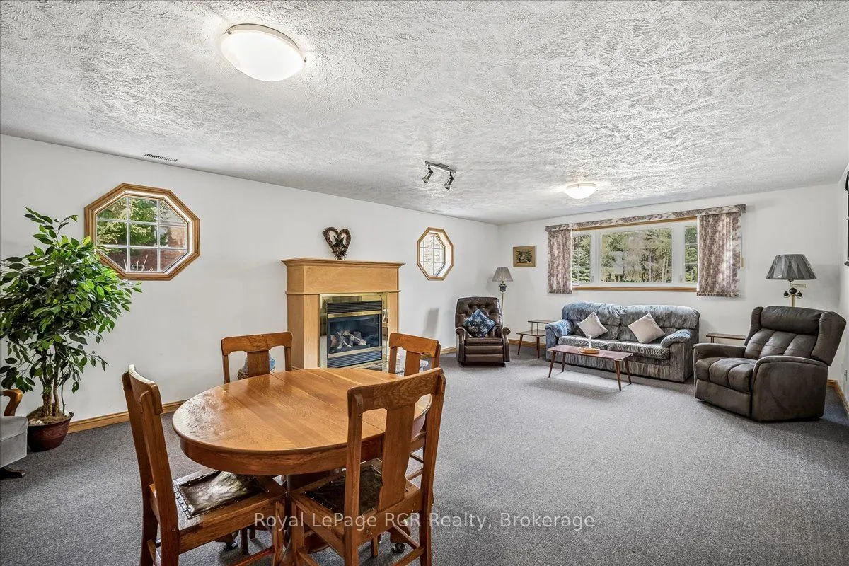 30 Pine Tree Drive