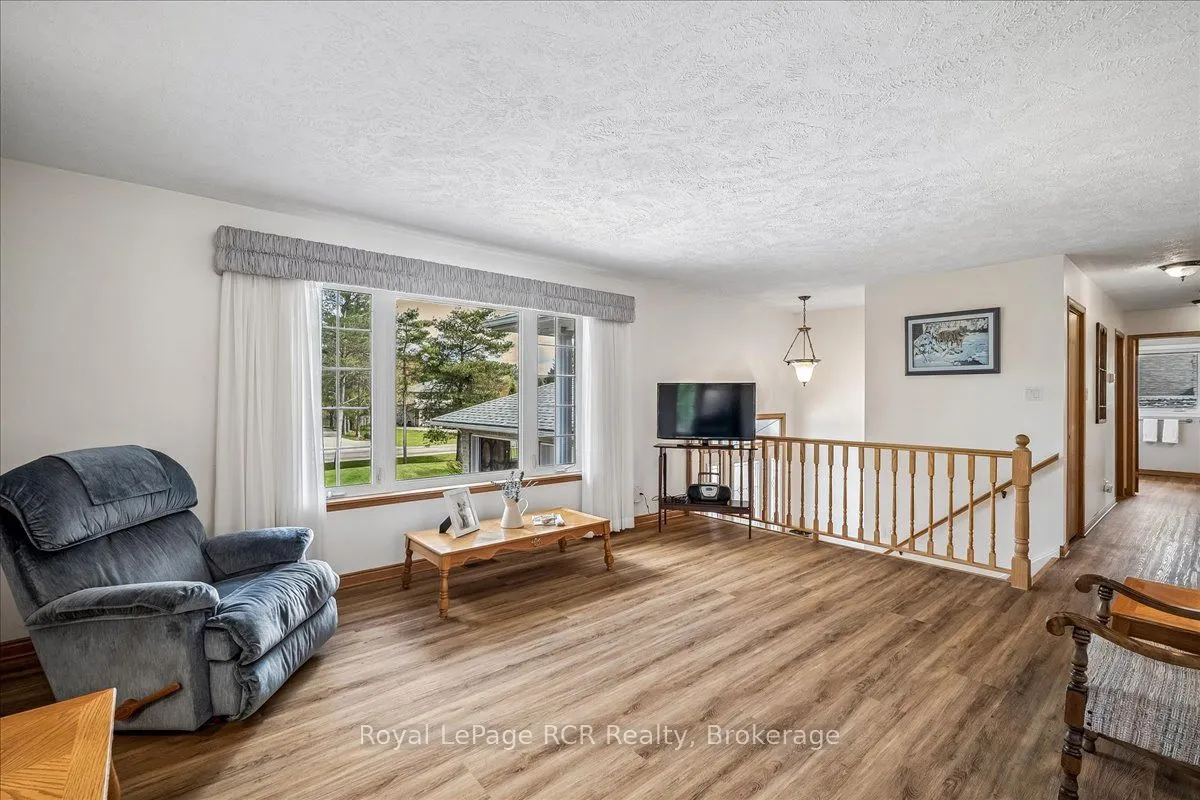 30 Pine Tree Drive