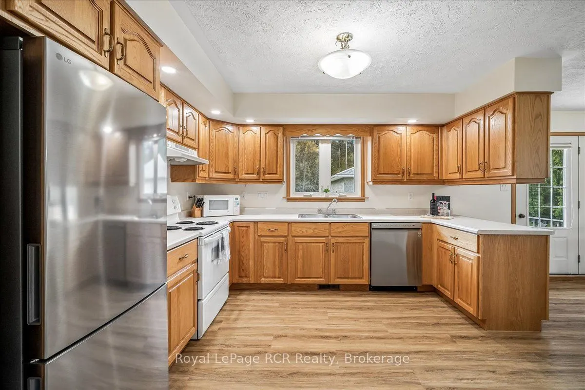 30 Pine Tree Drive