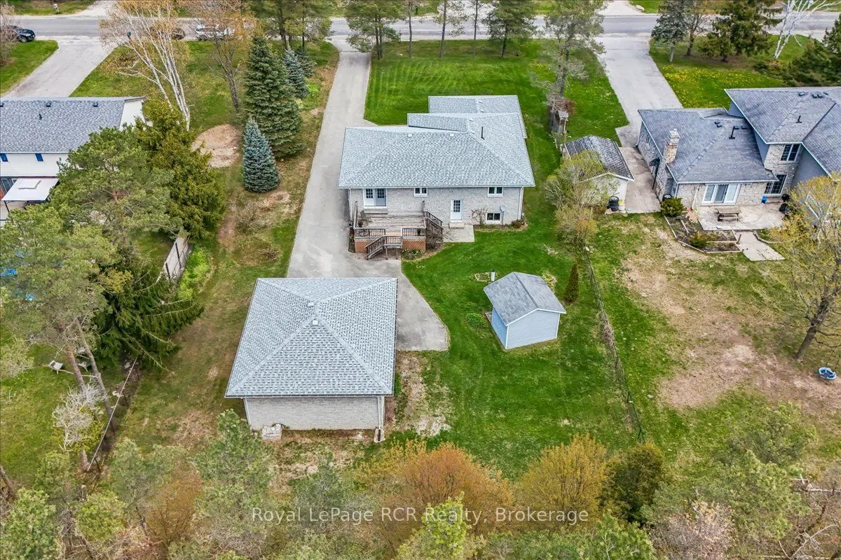 30 Pine Tree Drive