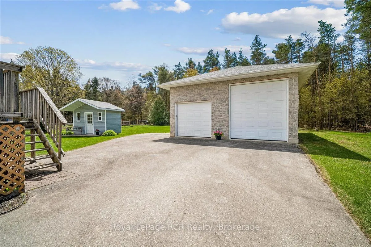 30 Pine Tree Drive