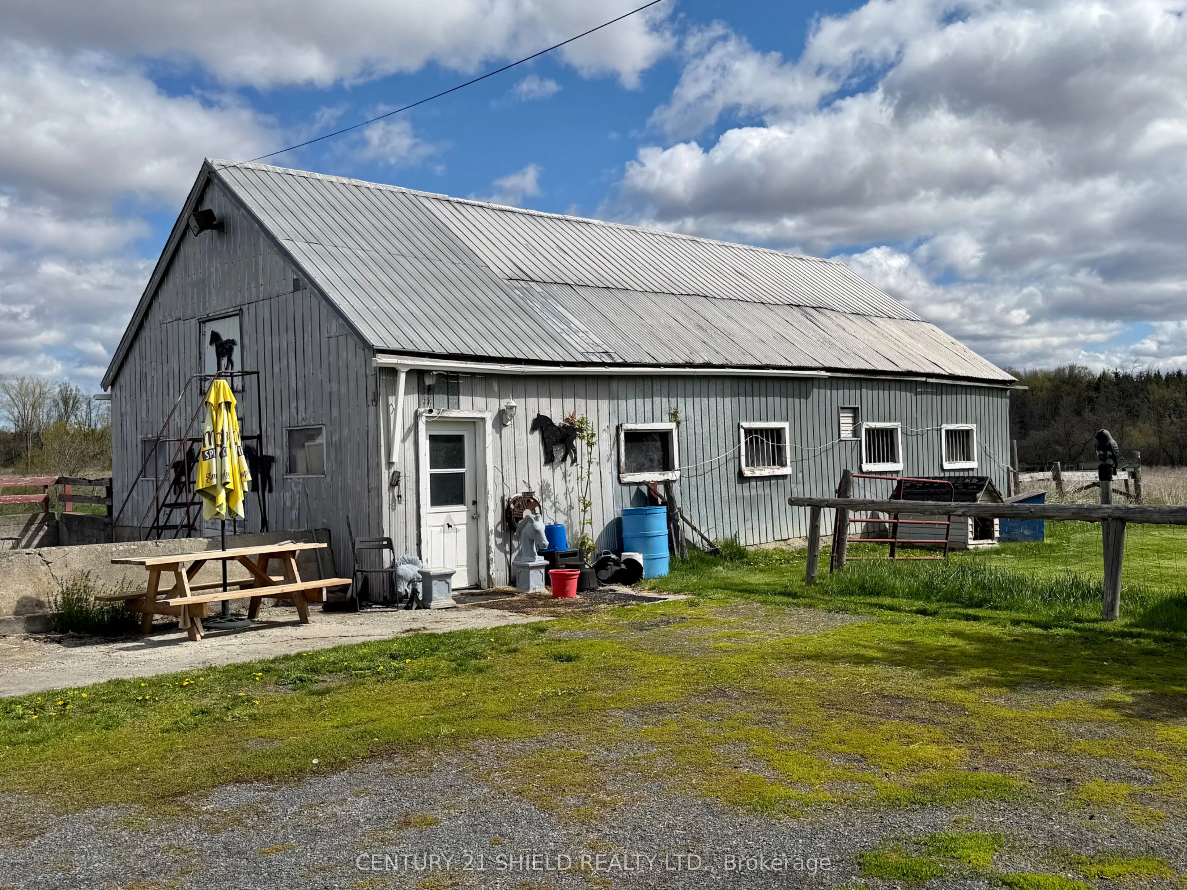 17637 Island Road E #, St. Andrews