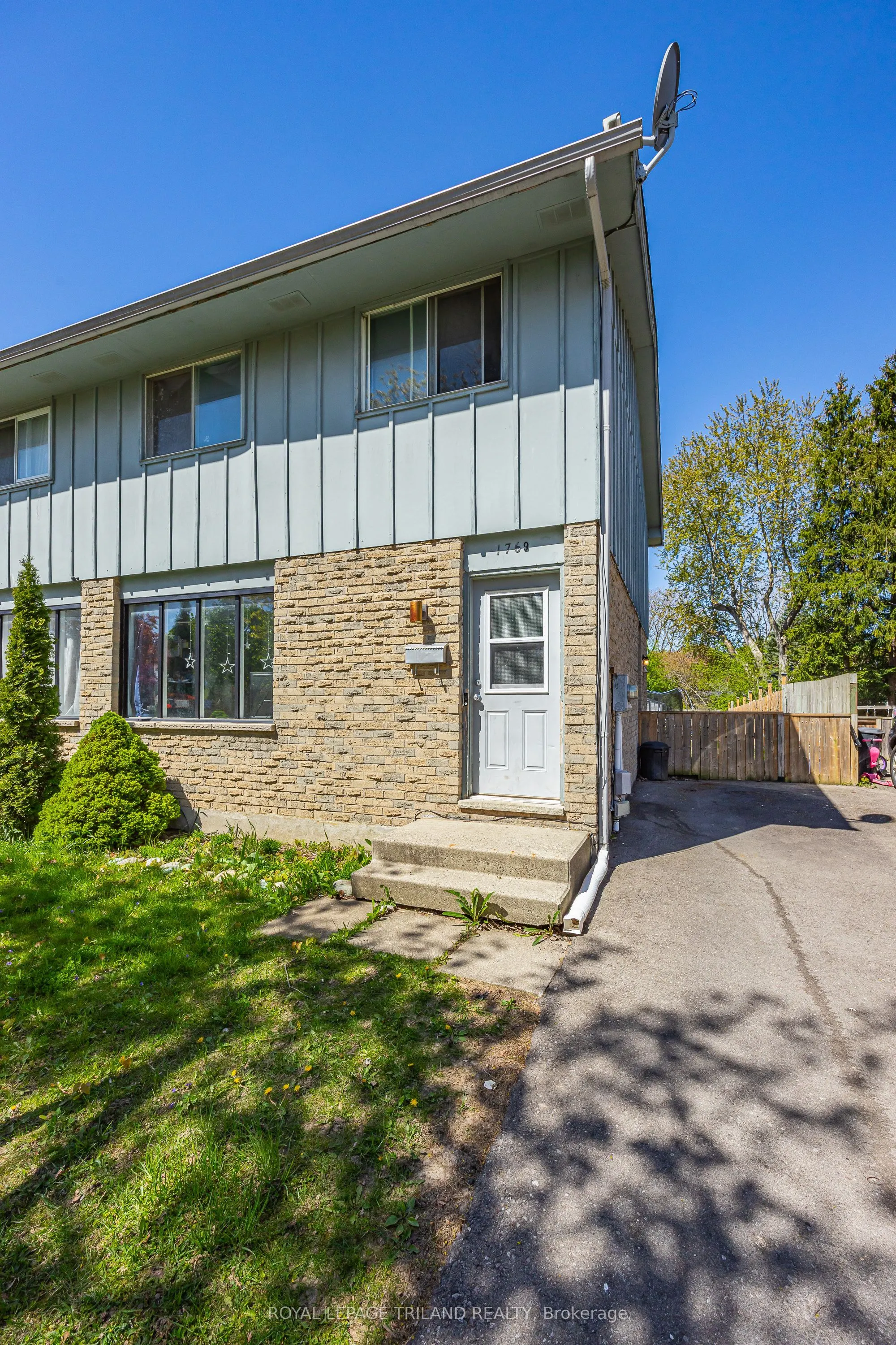 1769 Aldersbrook Road