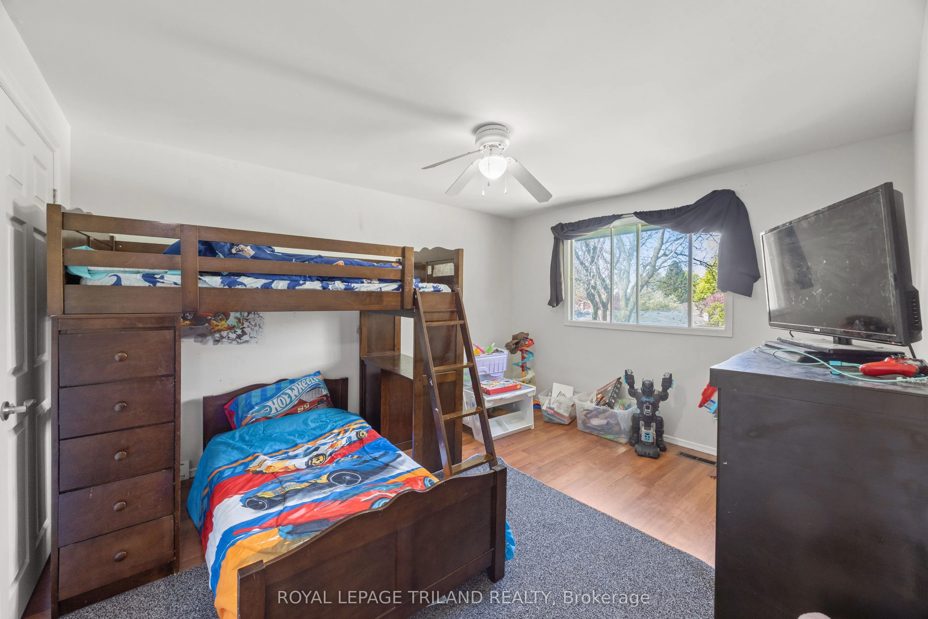 1769 Aldersbrook Road