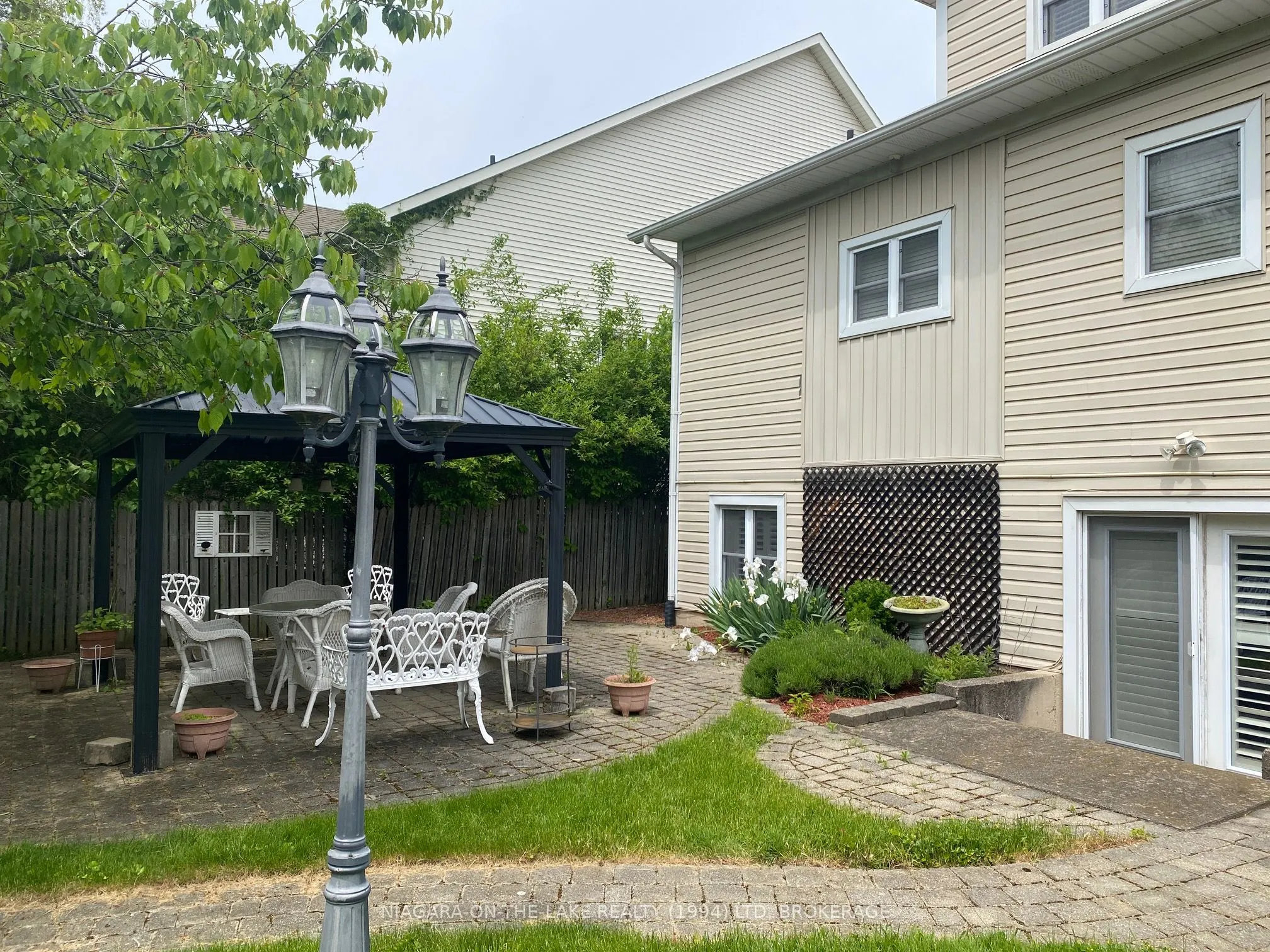 1891 LAKESHORE Road