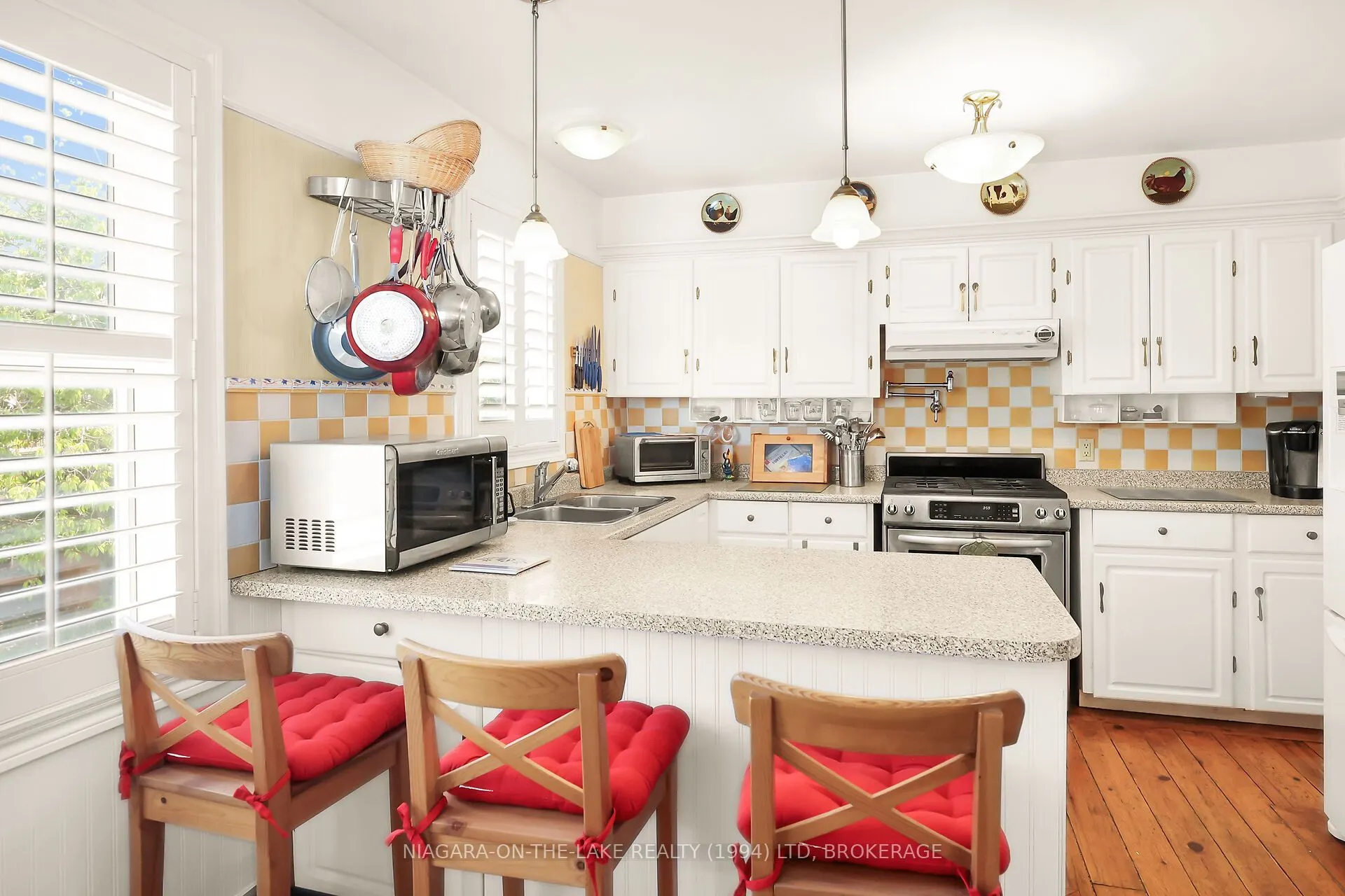 1891 LAKESHORE Road