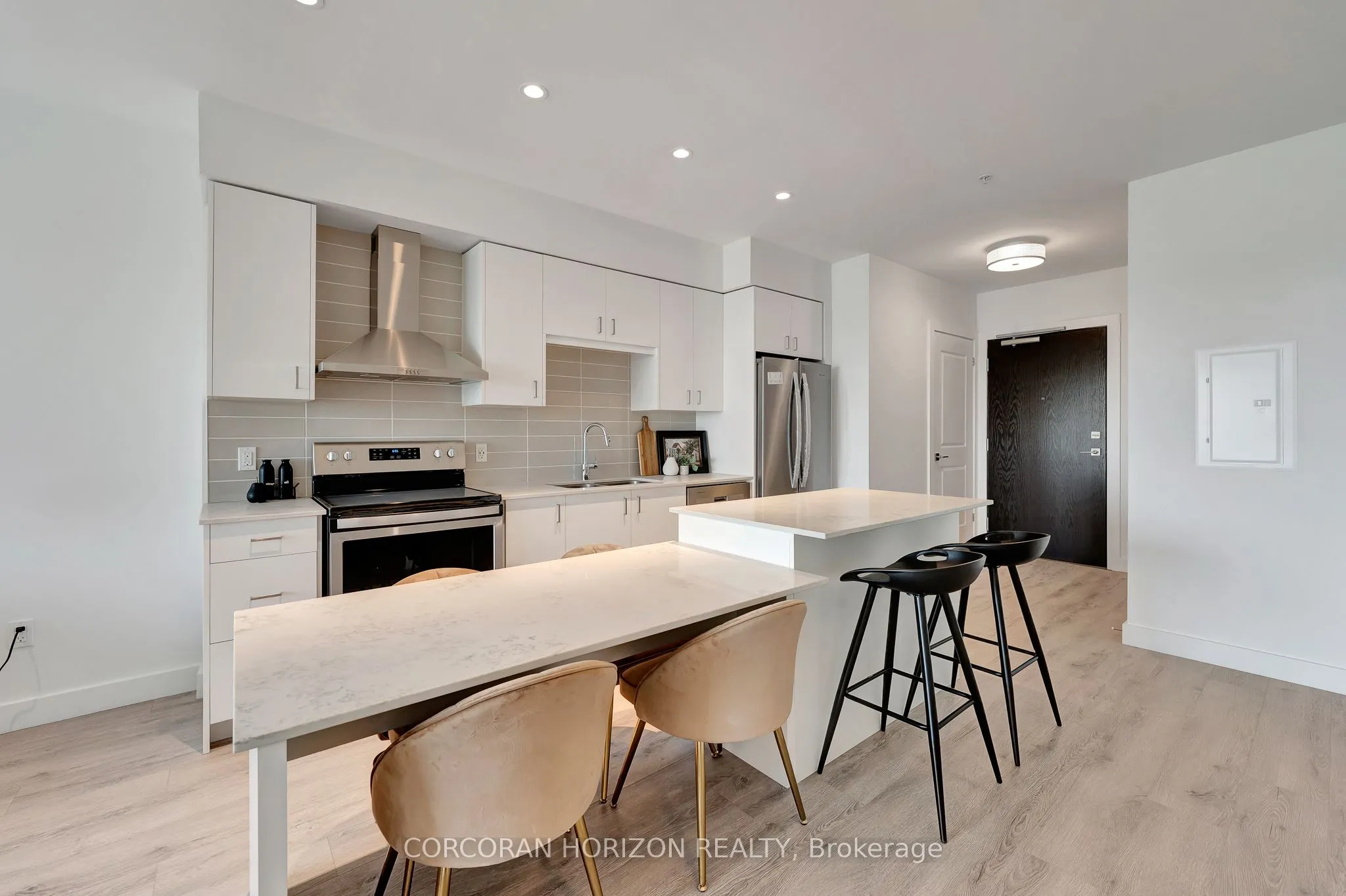 15 Glebe Street #1511