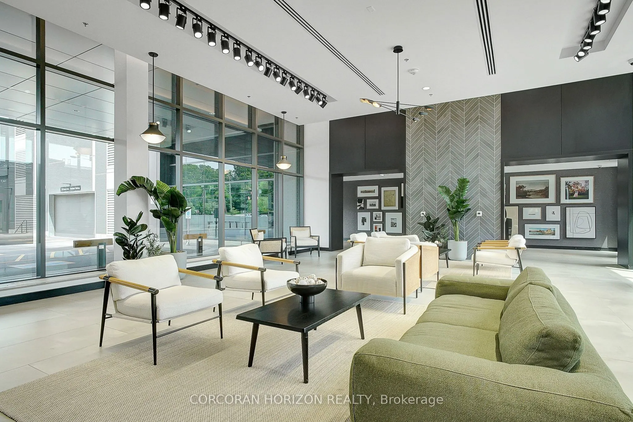 15 Glebe Street #1511