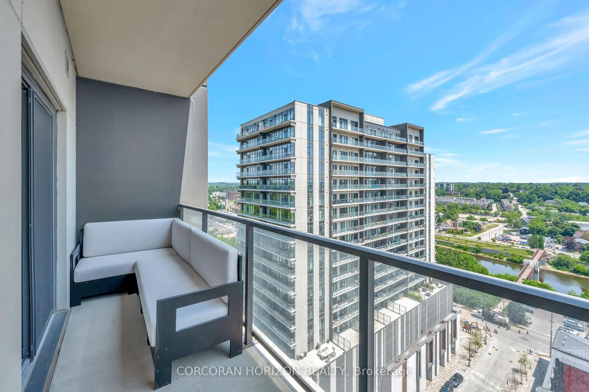 15 Glebe Street #1511