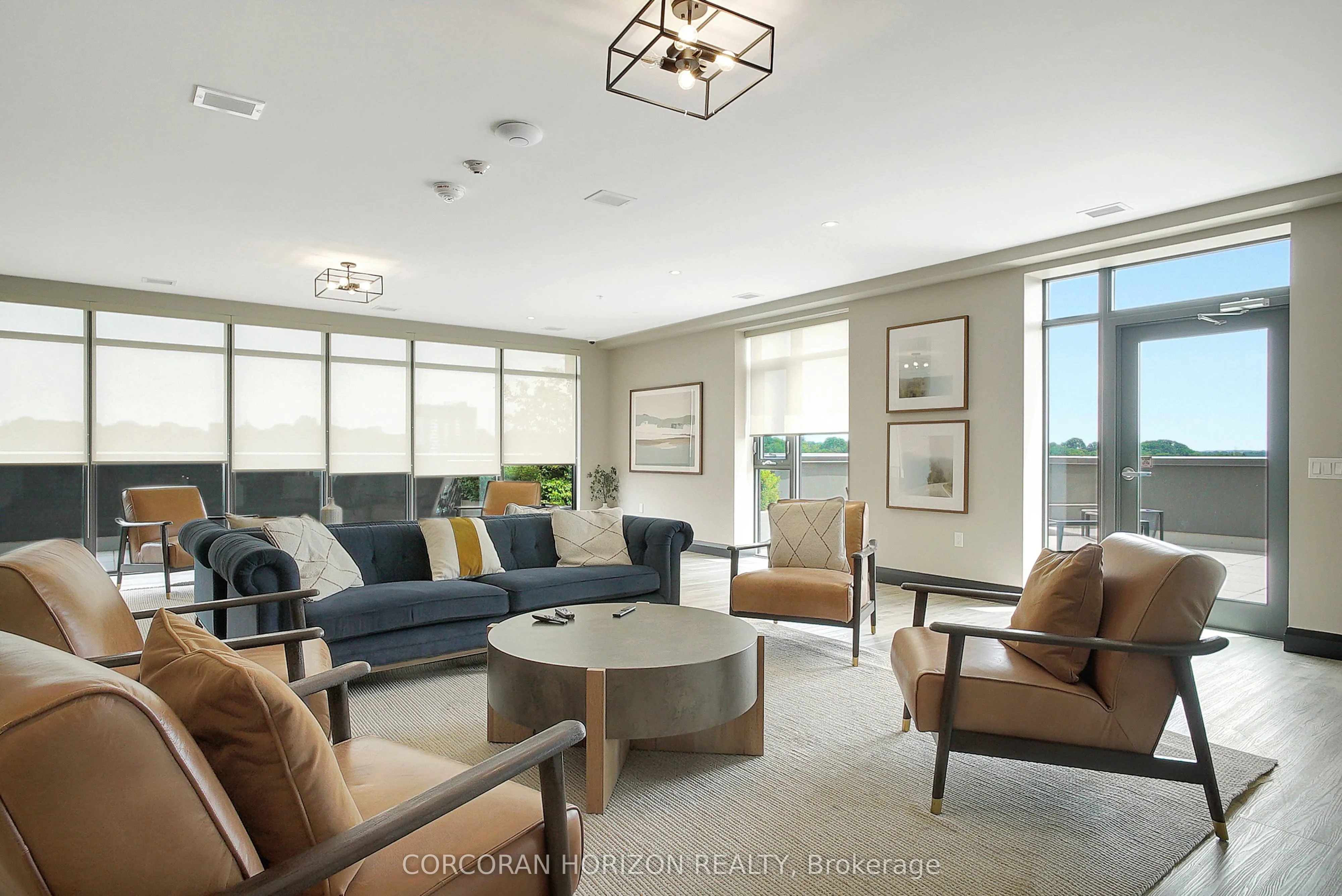 15 Glebe Street #1904
