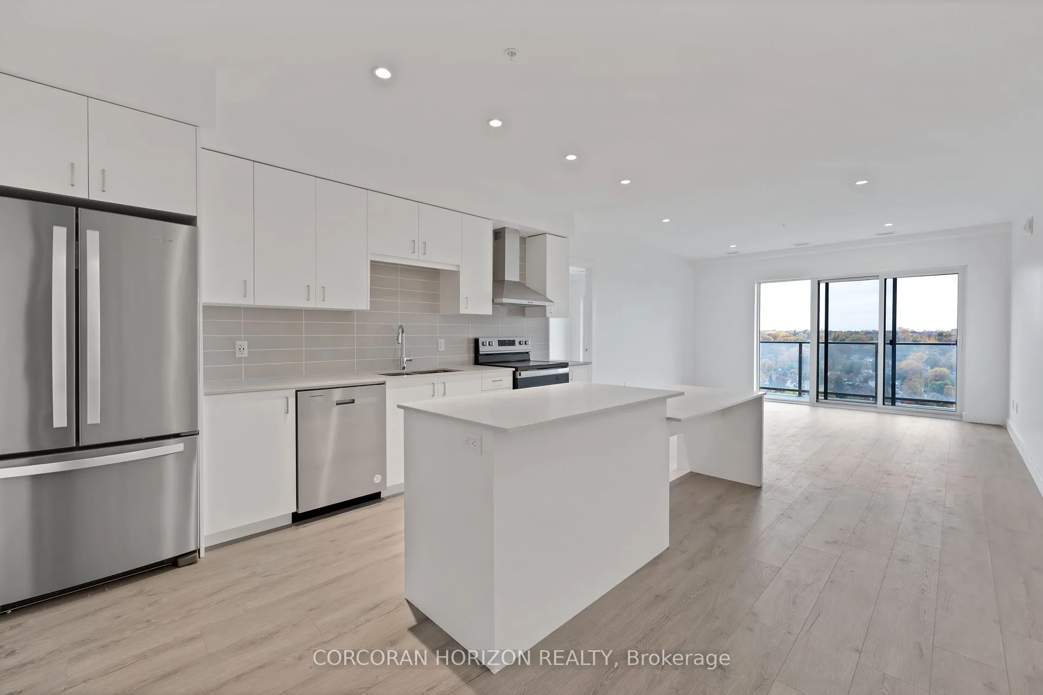 15 Glebe Street #1904