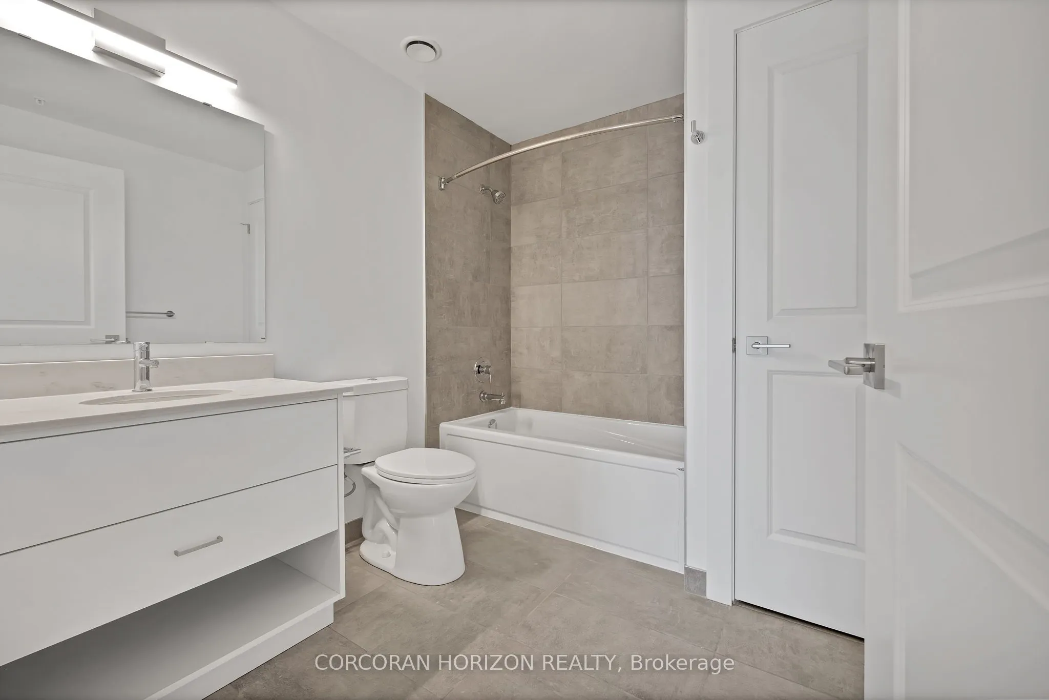 15 Glebe Street #1904