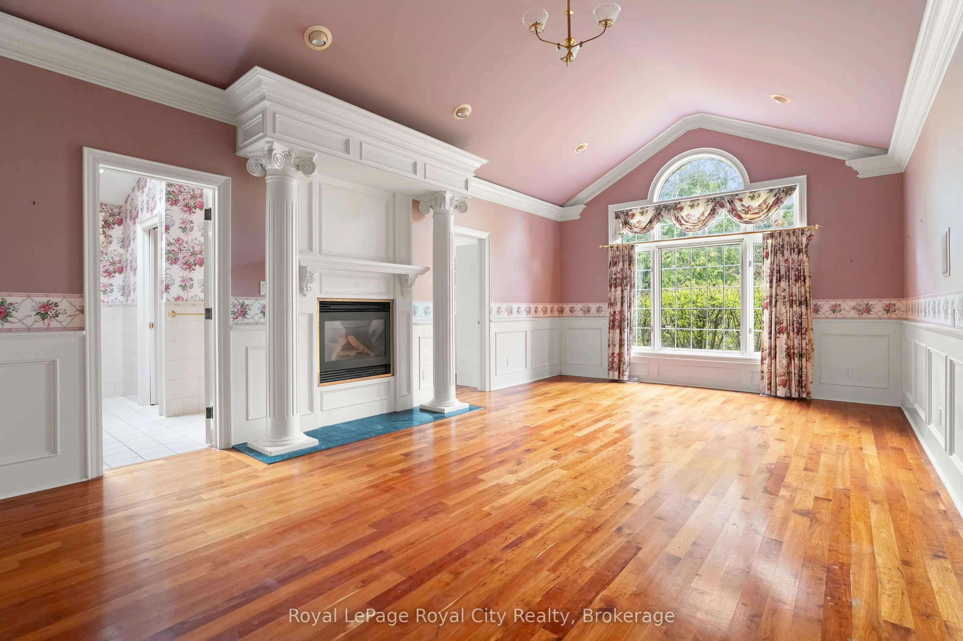 4646 Sideroad 20 N
