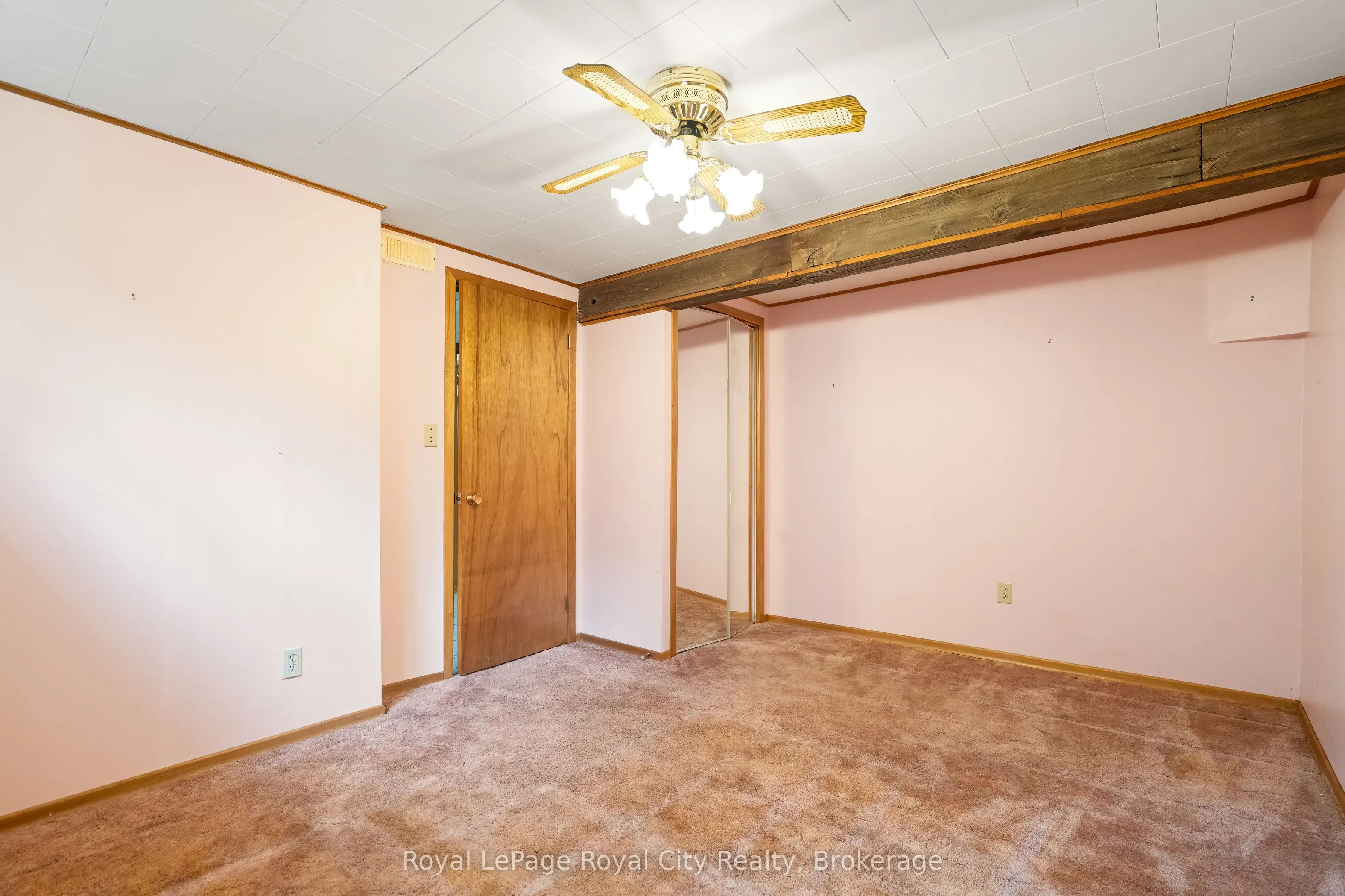 4646 Sideroad 20 N