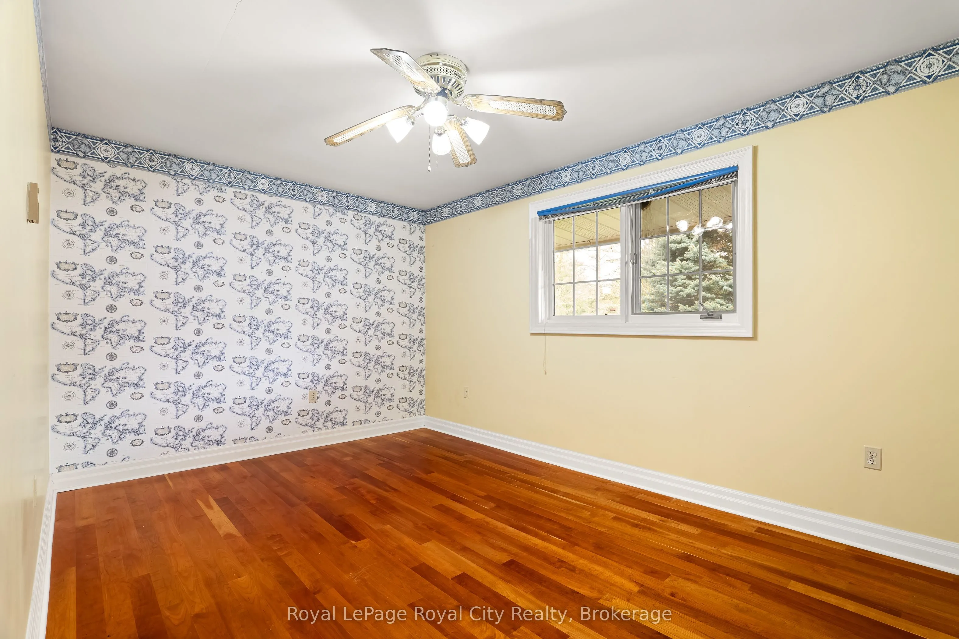 4646 Sideroad 20 N